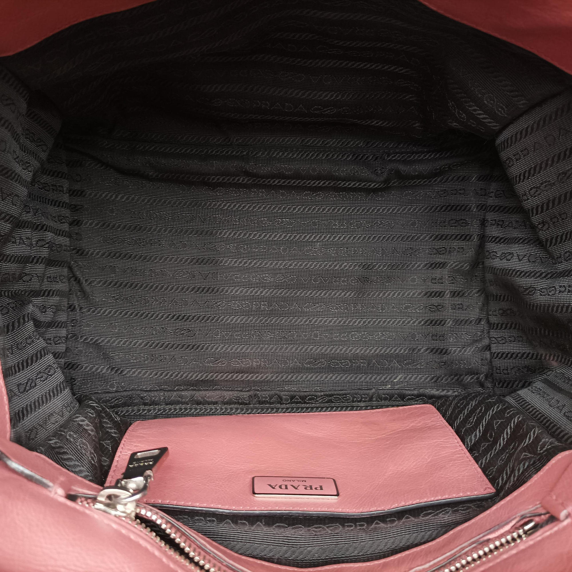 Twin Pocket Winged Tote Pink Leather BN2619 103ツイン ポケット ウィング トート ピンク レザー BN2619 103