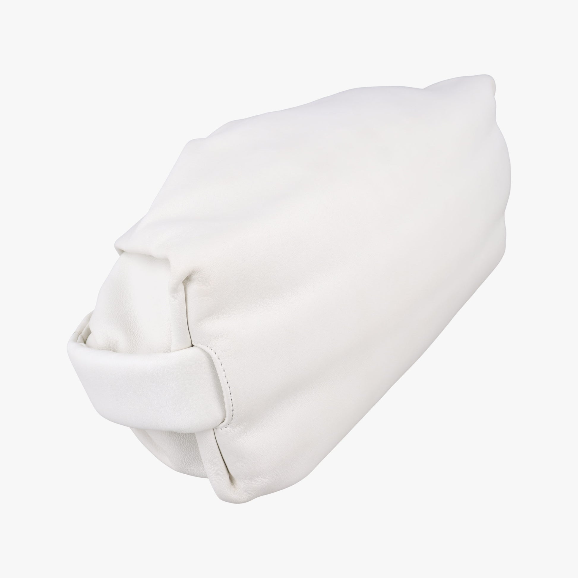 The Pouch White lambskin B08870035Jザ ポーチ ホワイト ラムスキン B08870035J