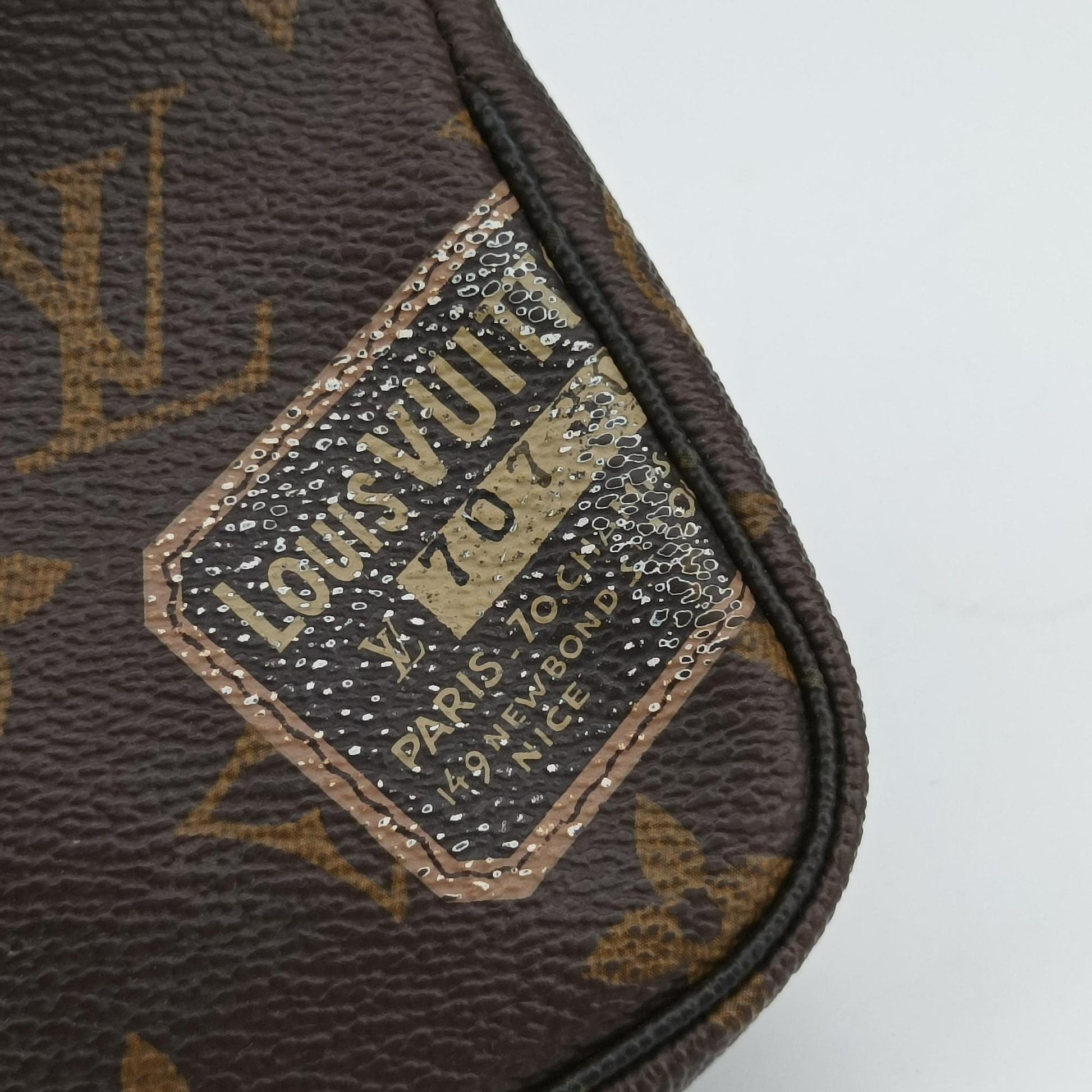 Mini Pochette Accessoires Brown Monogram Canvas M63798 DU5009ミニ ポシェット アクセソワール ブラウン モノグラム キャンバス M63798 DU5009