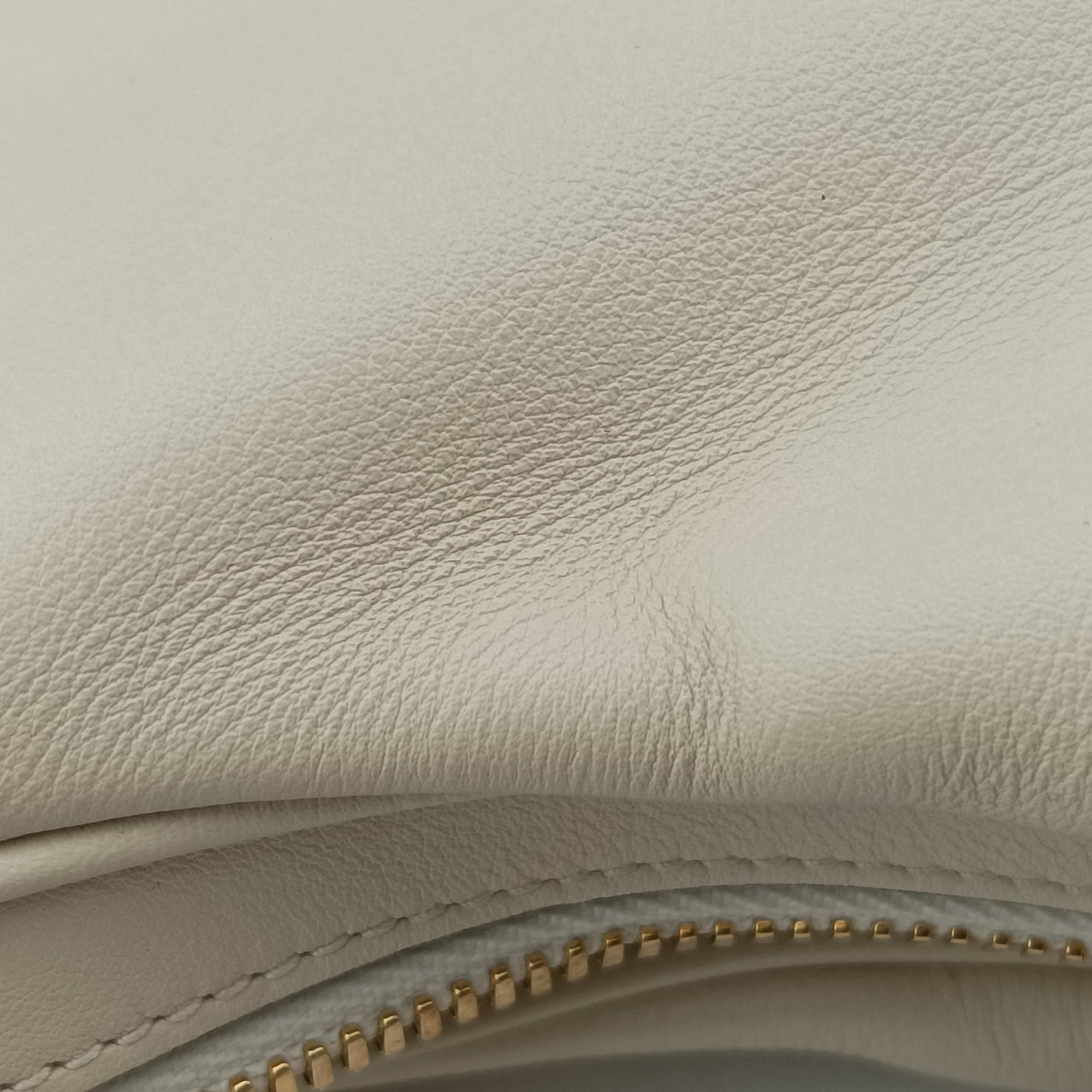 Attache G-Shaped Hook White Leather 702823 C038482178アタッシュ Gフック ホワイト レザー 702823 C038482178
