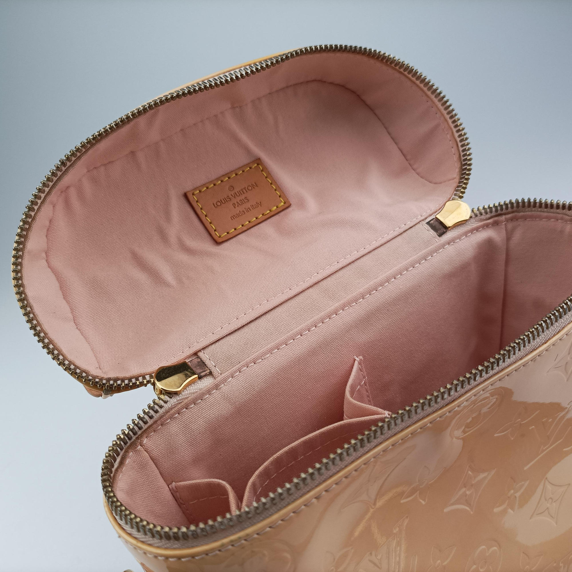 Sullivan Vertical Marshmallow Pink Vernis M91298 CE0034サリヴァン・ヴェルティカル マシュマロピンク ヴェルニ M91298 CE0034
