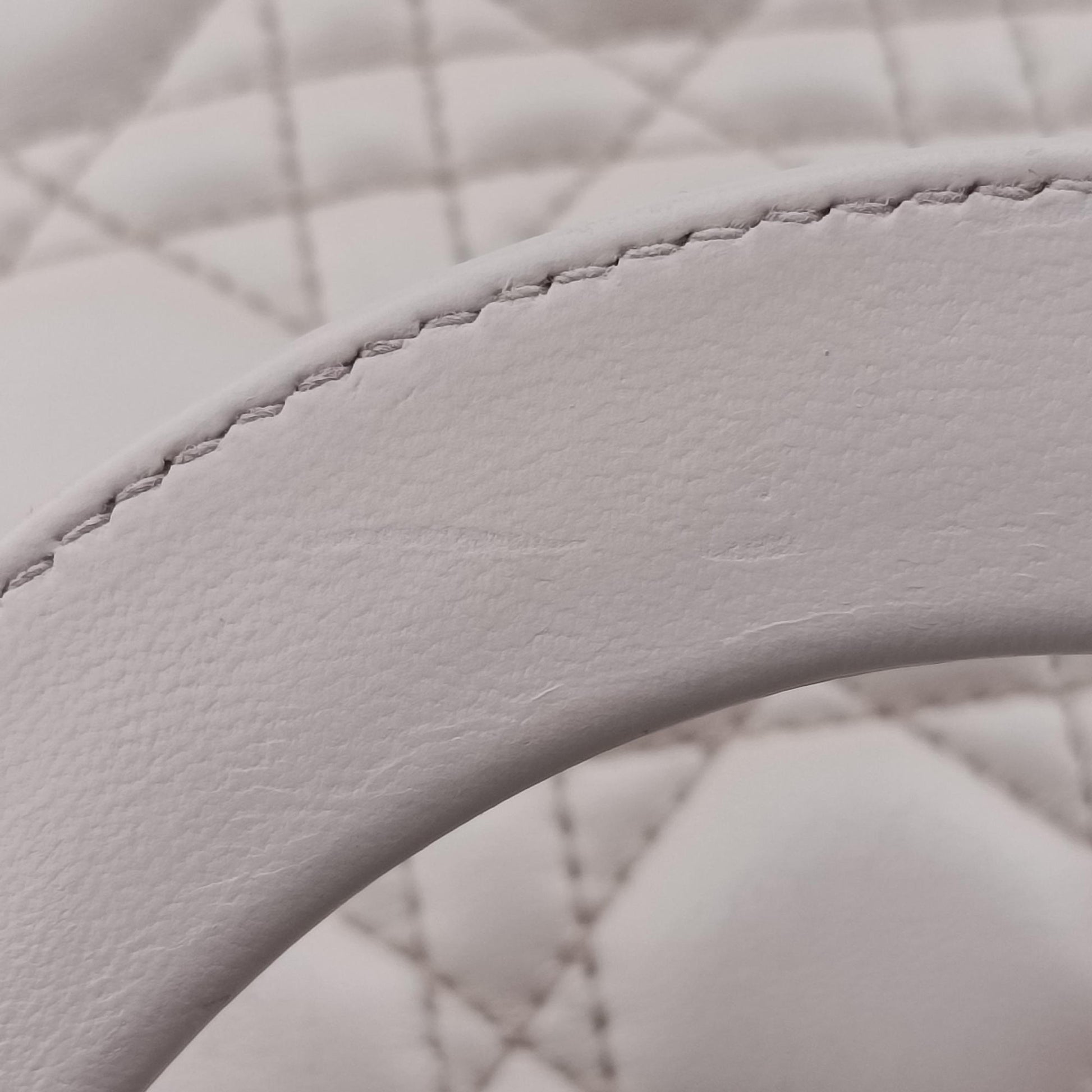 Lady Dior Pink lambskin 01-MA-0141レディディオール ピンク ラムスキン 01-MA-0141