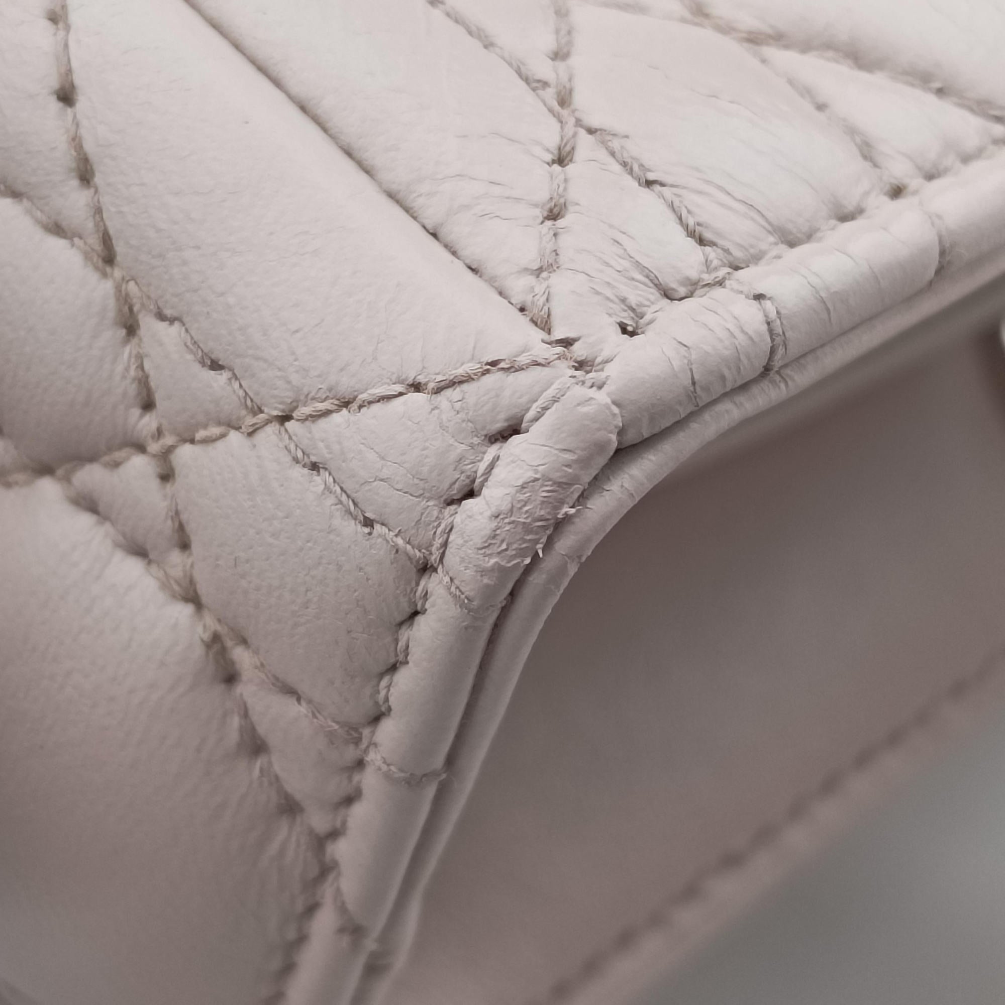 Lady Dior Pink lambskin 01-MA-0141レディディオール ピンク ラムスキン 01-MA-0141