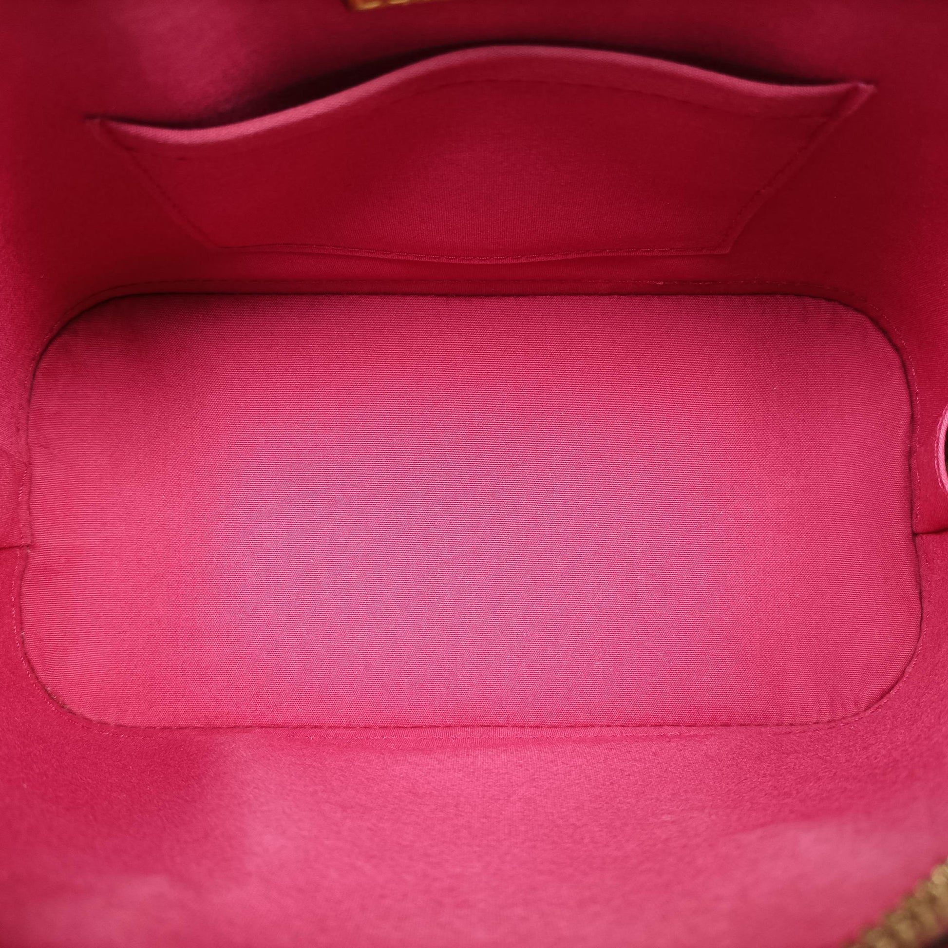 Alma BB CERISE Vernis M90174 MI0145アルマBB スリーズ ヴェルニ M90174 MI0145