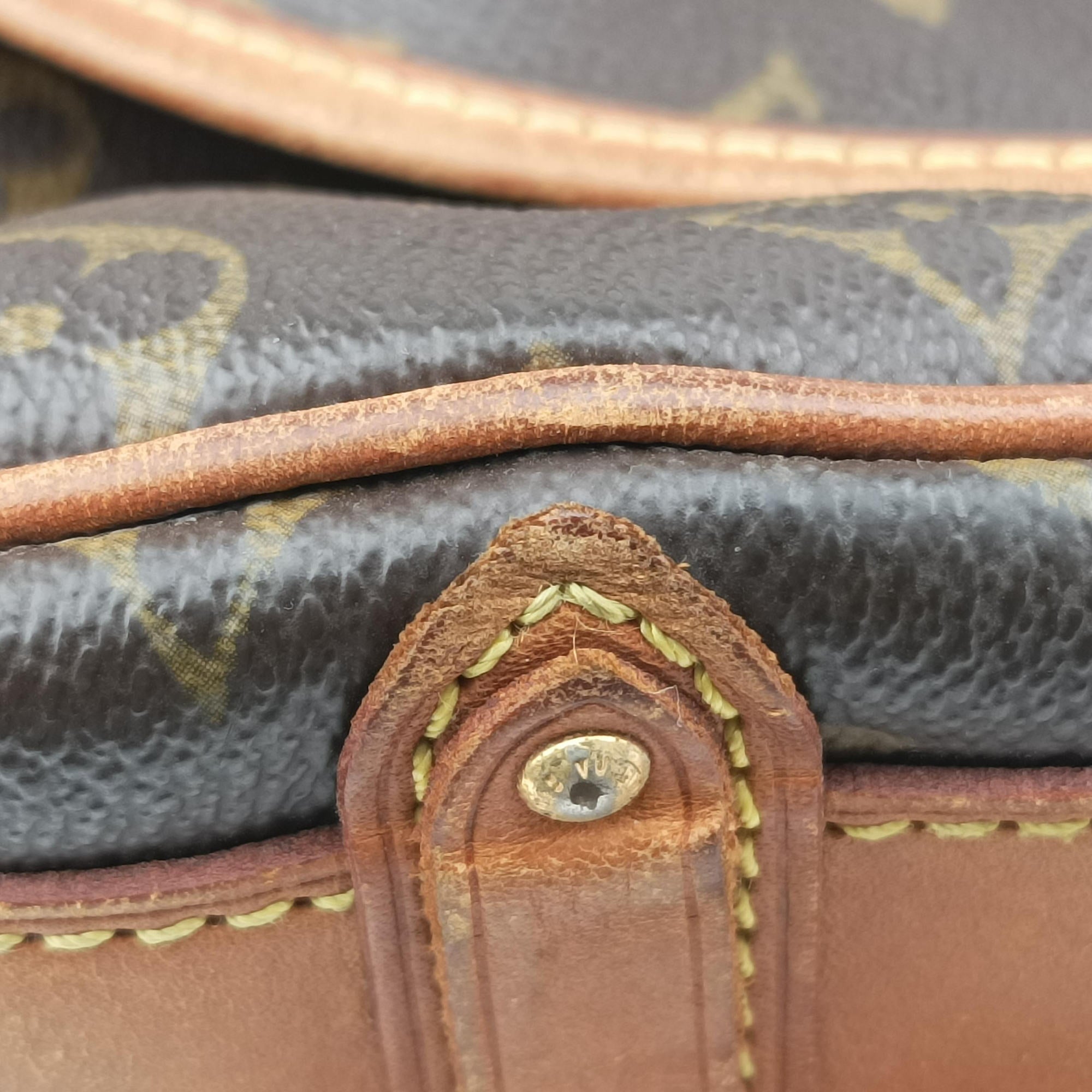 TULUM GM Brown Monogram Canvas M40075 MB4017トゥラムGM モノグラム/ブラウン モノグラムキャンバス M40075 MB4017
