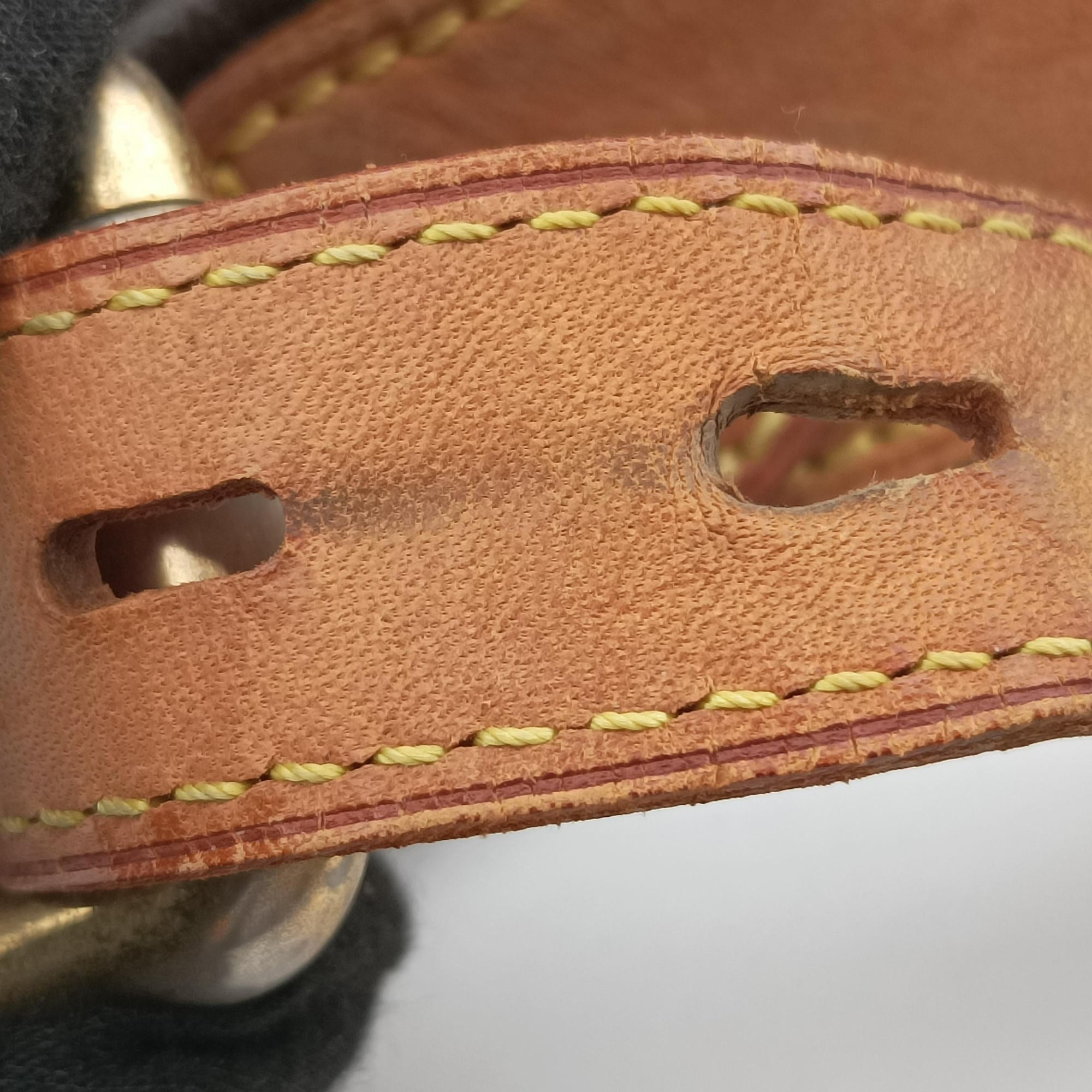 TULUM GM Brown Monogram Canvas M40075 MB4017トゥラムGM モノグラム/ブラウン モノグラムキャンバス M40075 MB4017