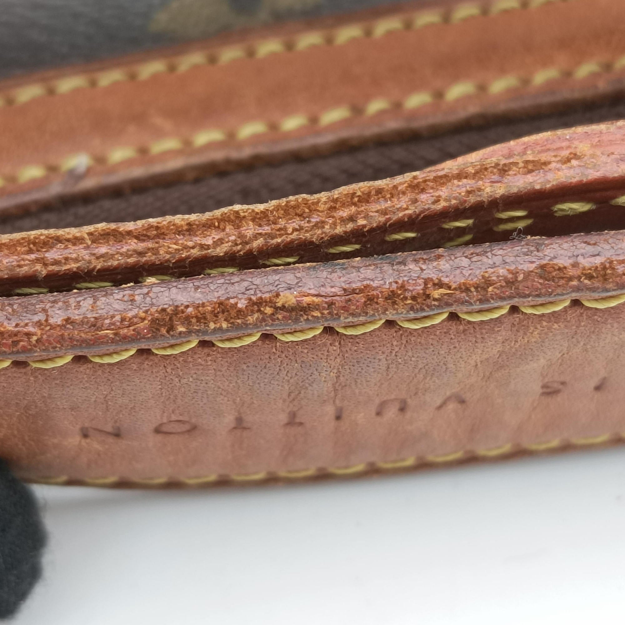TULUM GM Brown Monogram Canvas M40075 MB4017トゥラムGM モノグラム/ブラウン モノグラムキャンバス M40075 MB4017