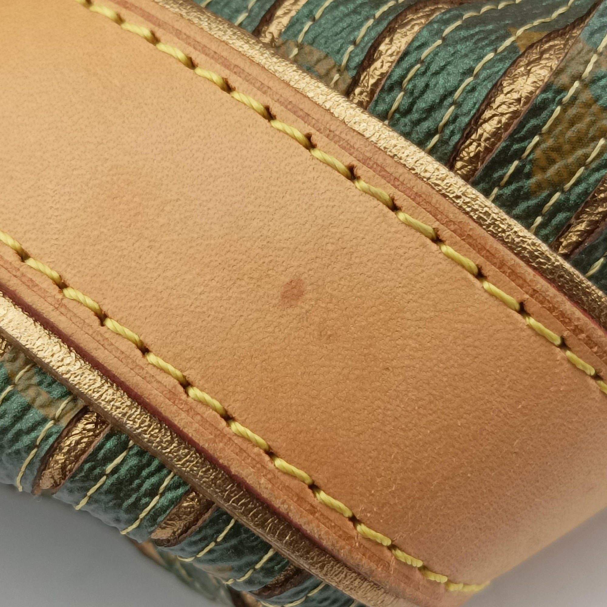 MonogrMonogram Eden Neoam Eden Neo Khaki×Green Monogram Eden×calf leather M40356 AR0190モノグラム エデン ネオ カーキ×グリーン モノグラム エデン×カーフレザー M40356 AR0190