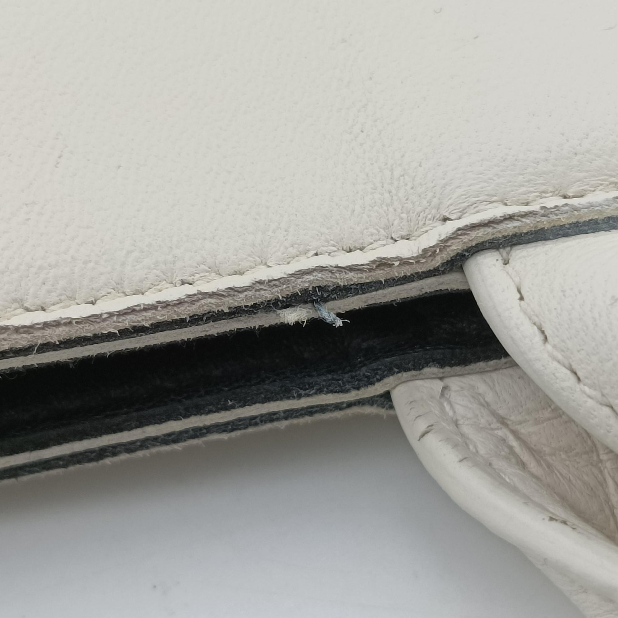 The Arcotote White lambskin B094788480ザ アルコトート ホワイト ラムスキン B094788480
