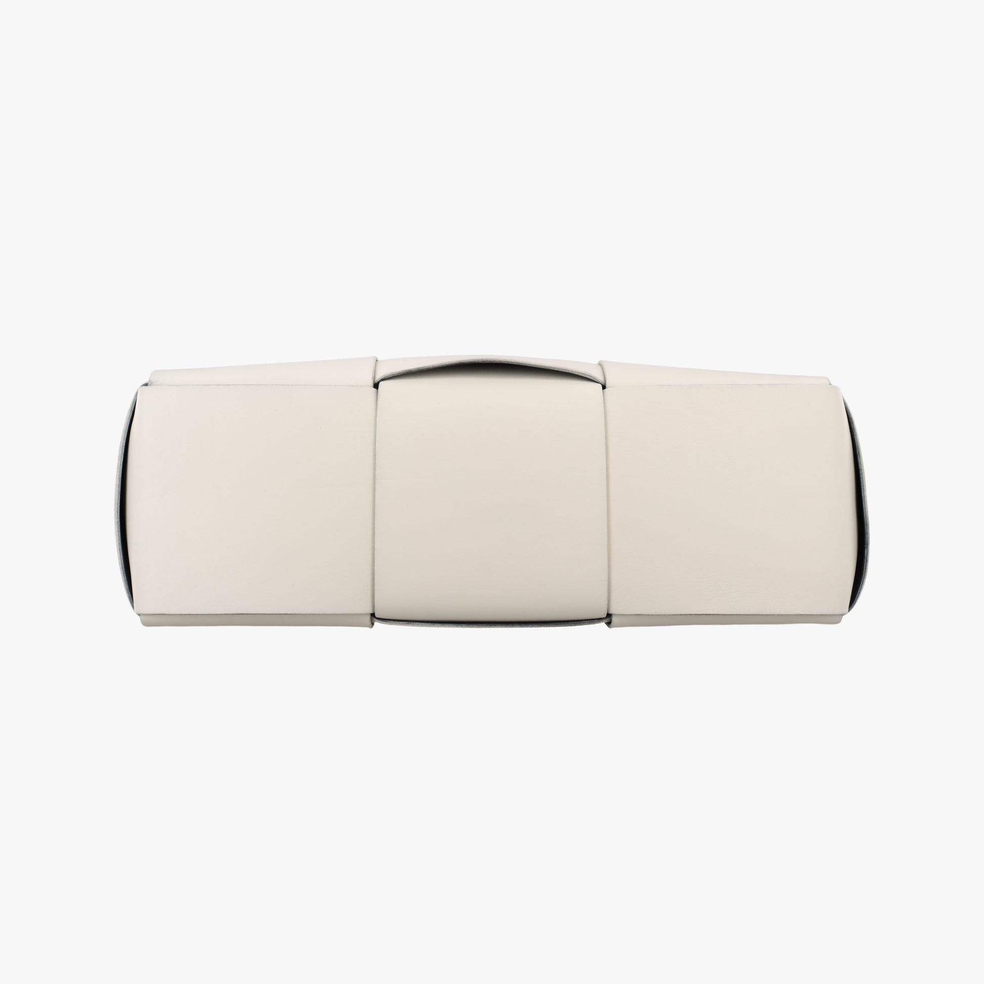 The Arcotote White lambskin B094788480ザ アルコトート ホワイト ラムスキン B094788480