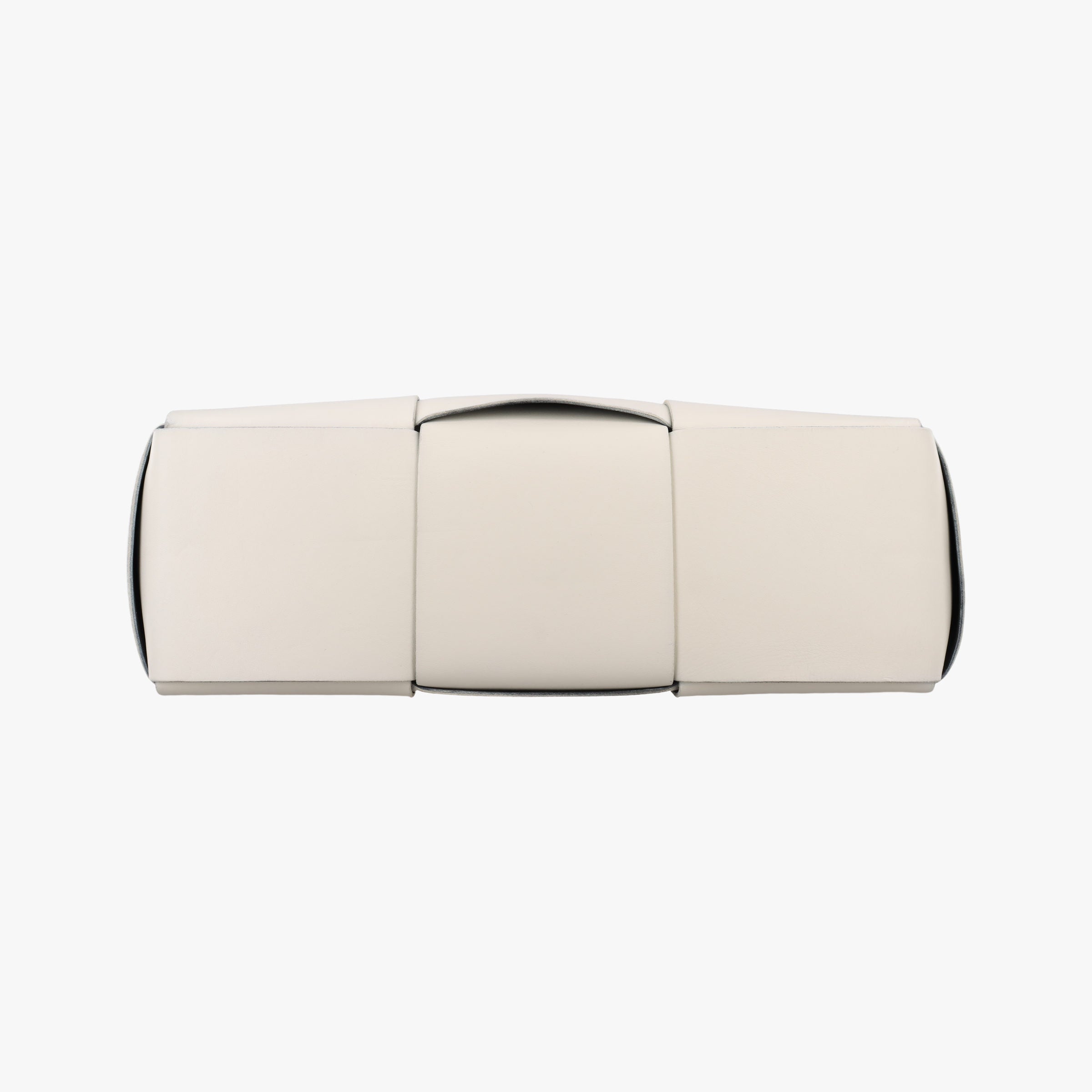 The Arcotote White lambskin B094788480ザ アルコトート ホワイト ラムスキン B094788480