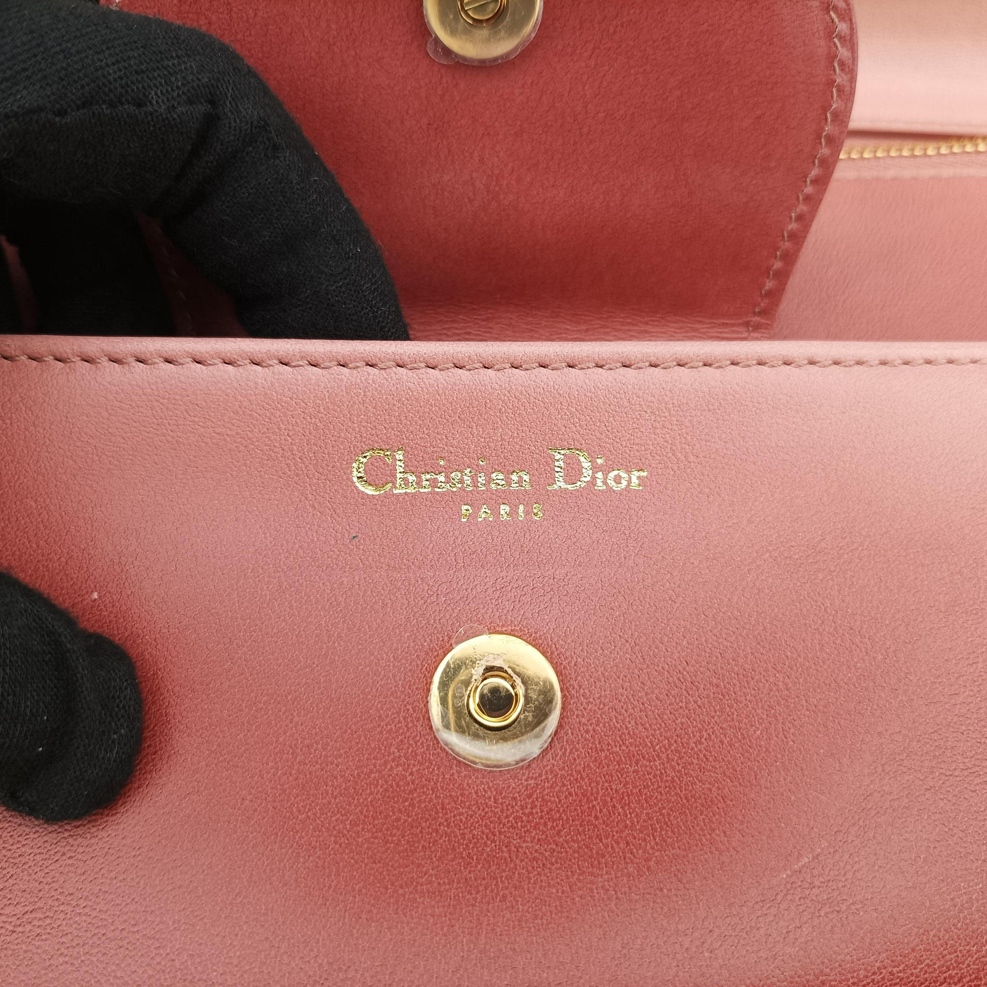 Diordouble Pink Leather 29-MA-0211ディオール ダブル ミディアム ピンク レザー 29-MA-0211