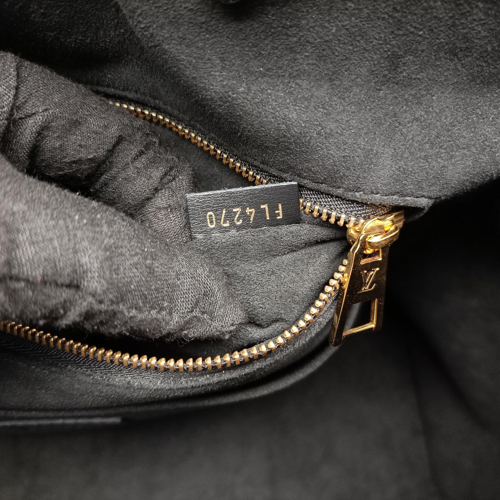 SINCE1854 On the Go GM Black×White jacquard canvas x leather M57207 FL4270 IC ChipSINCE1854 オンザゴーGM　 ブラック×ホワイト ジャガードキャンバス×レザー M57207 FL4270 ICチップ