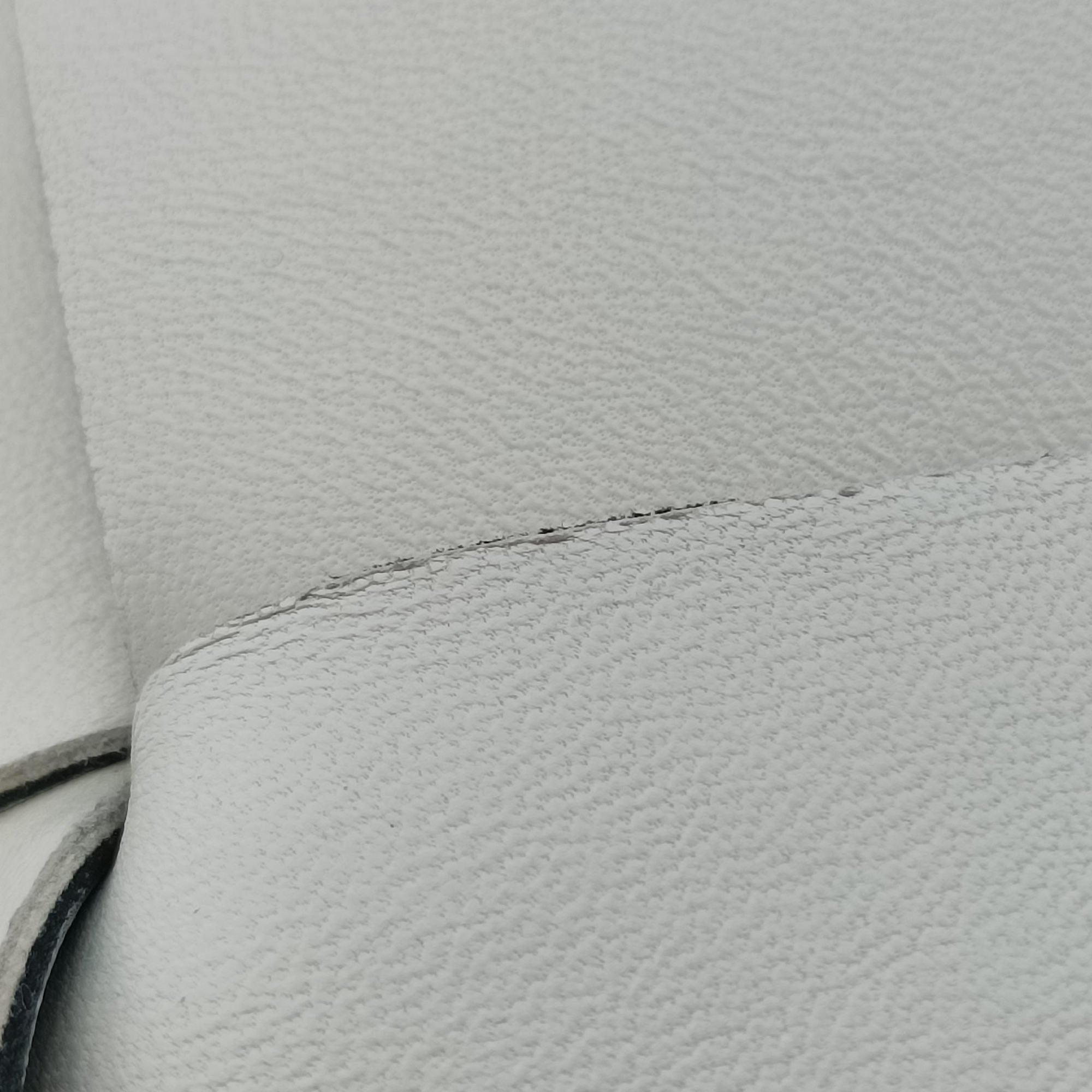 The Arcotote White lambskin B09451656Wザ アルコトート ホワイト ラムスキン B09451656W