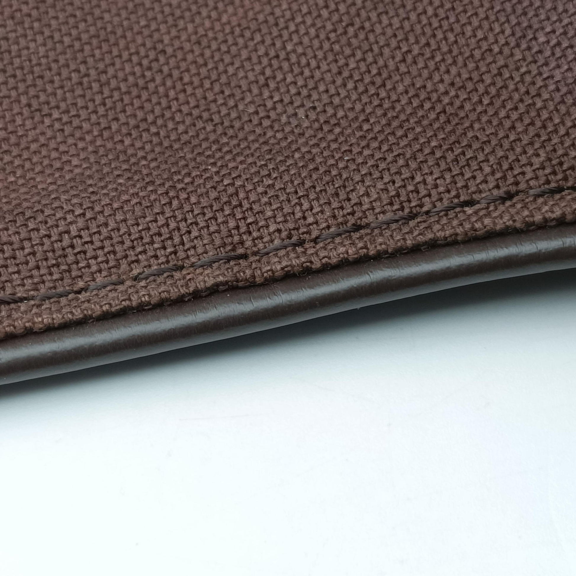 BROOKLYN GM EBENE Damier Canvas N51212 CA0122ブルックリンGM エベヌ ダミエキャンバス N51212 CA0122