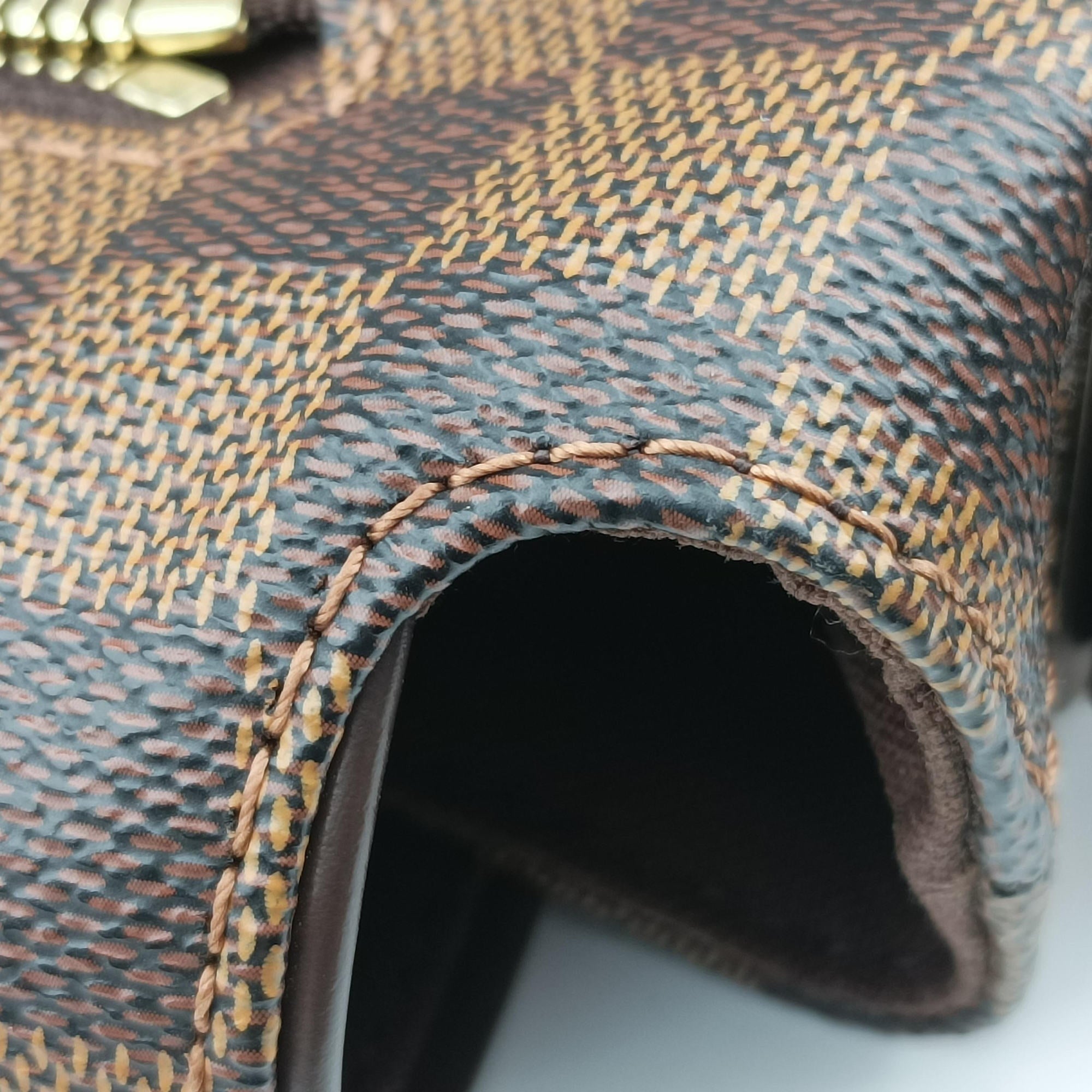 BROOKLYN GM EBENE Damier Canvas N51212 CA0122ブルックリンGM エベヌ ダミエキャンバス N51212 CA0122