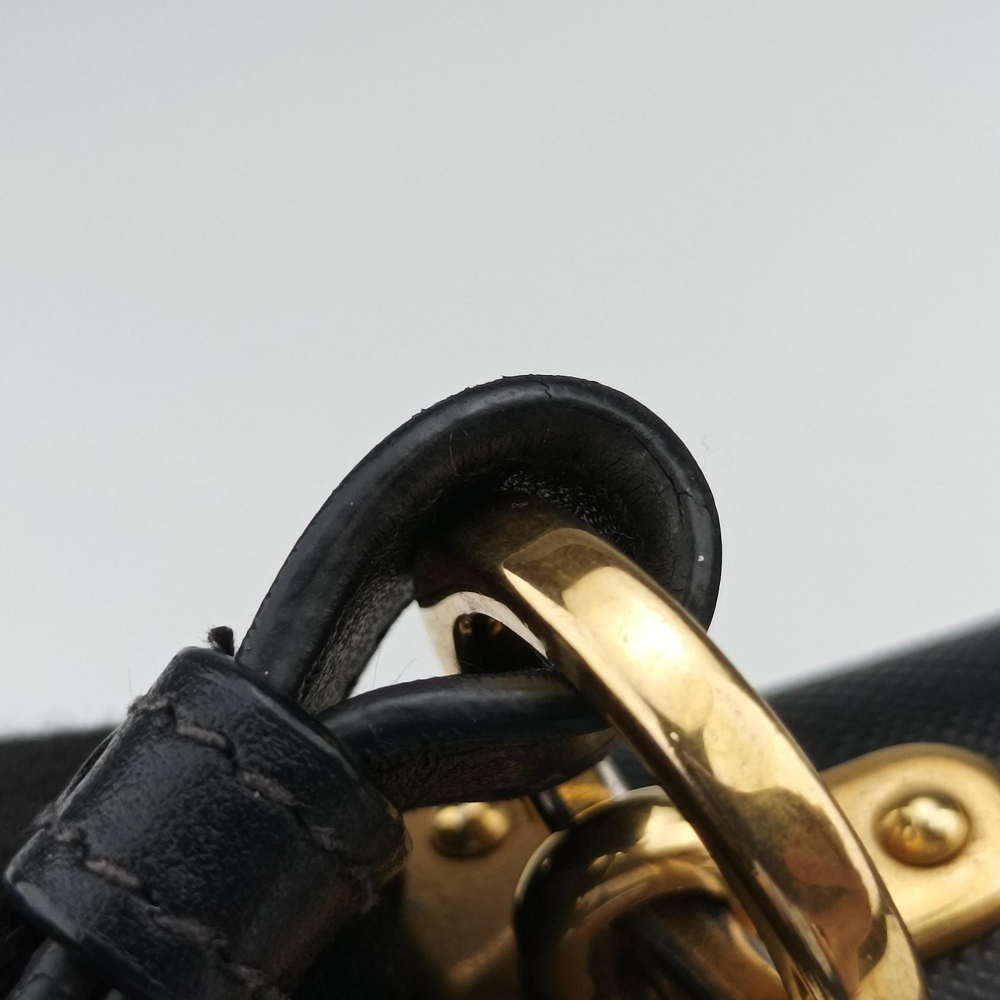 Cahier Black Leather 1BD045 25カイエ ブラック レザー 1BD045 25