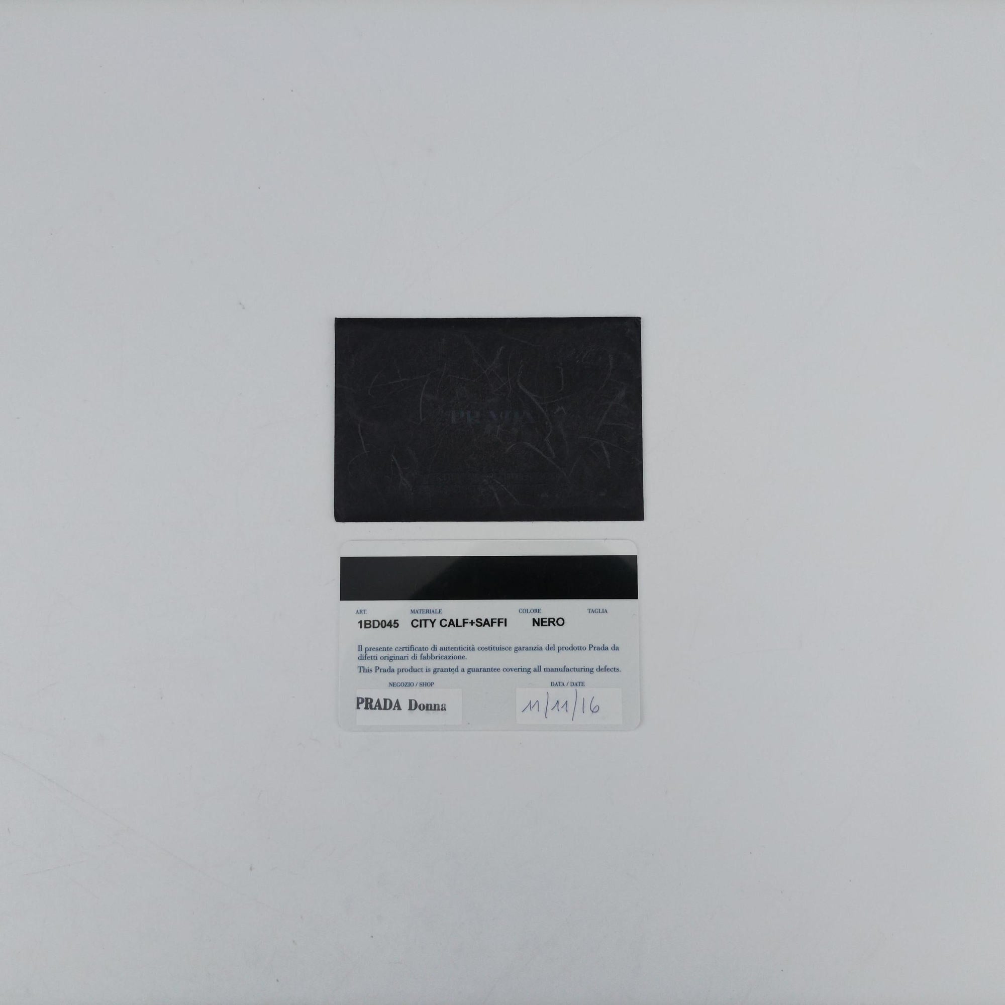 Cahier Black Leather 1BD045 25カイエ ブラック レザー 1BD045 25