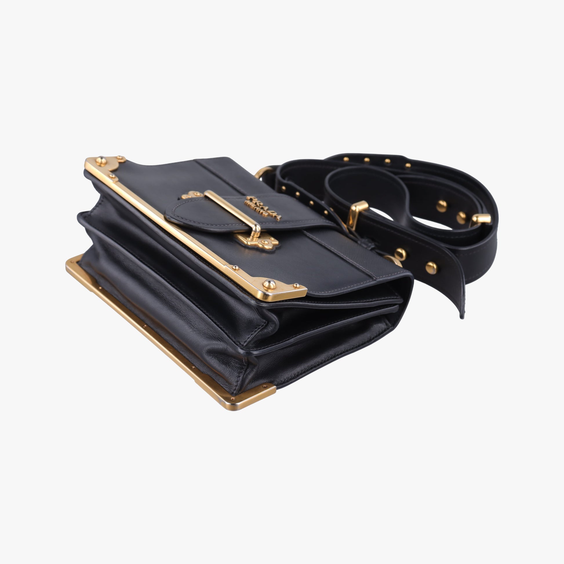 Cahier Black Leather 1BD045 25カイエ ブラック レザー 1BD045 25