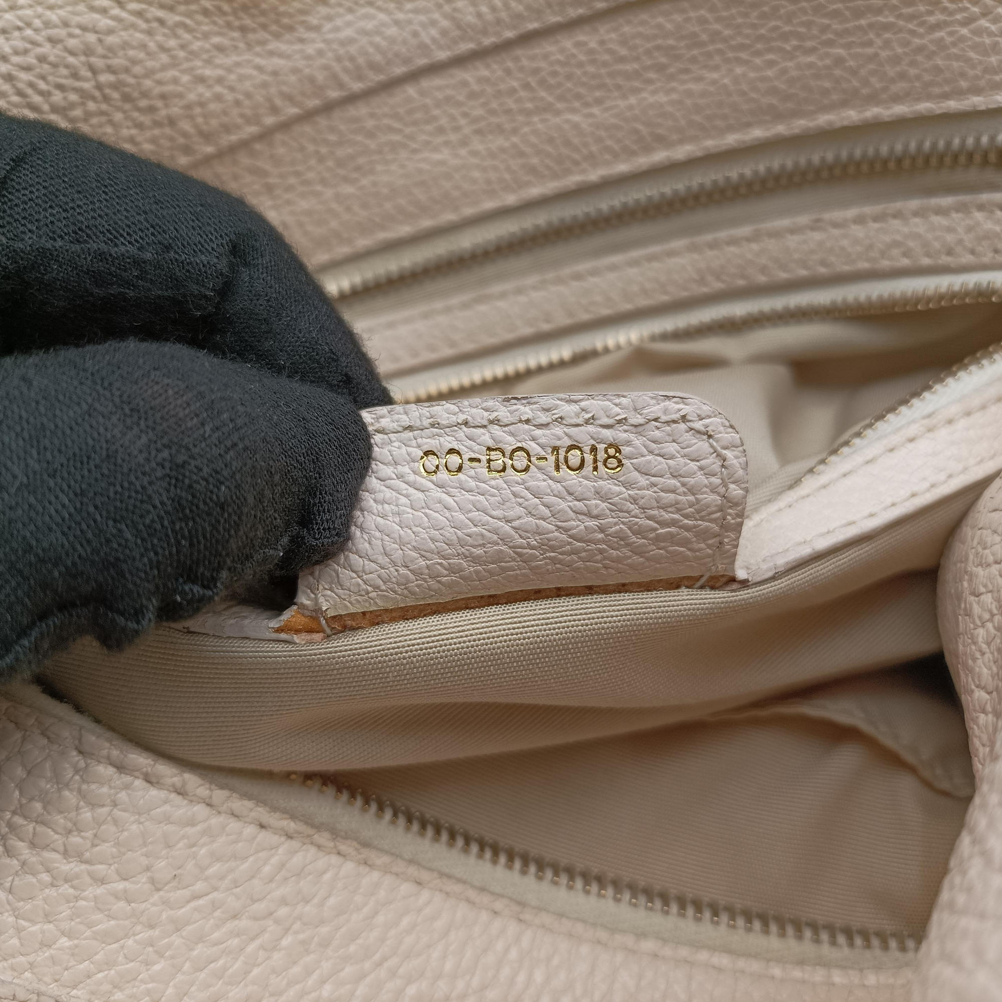 Cannage Bee Beige Leather 00-BO-1018カナージュ ビー ベージュ レザー 00-BO-1018
