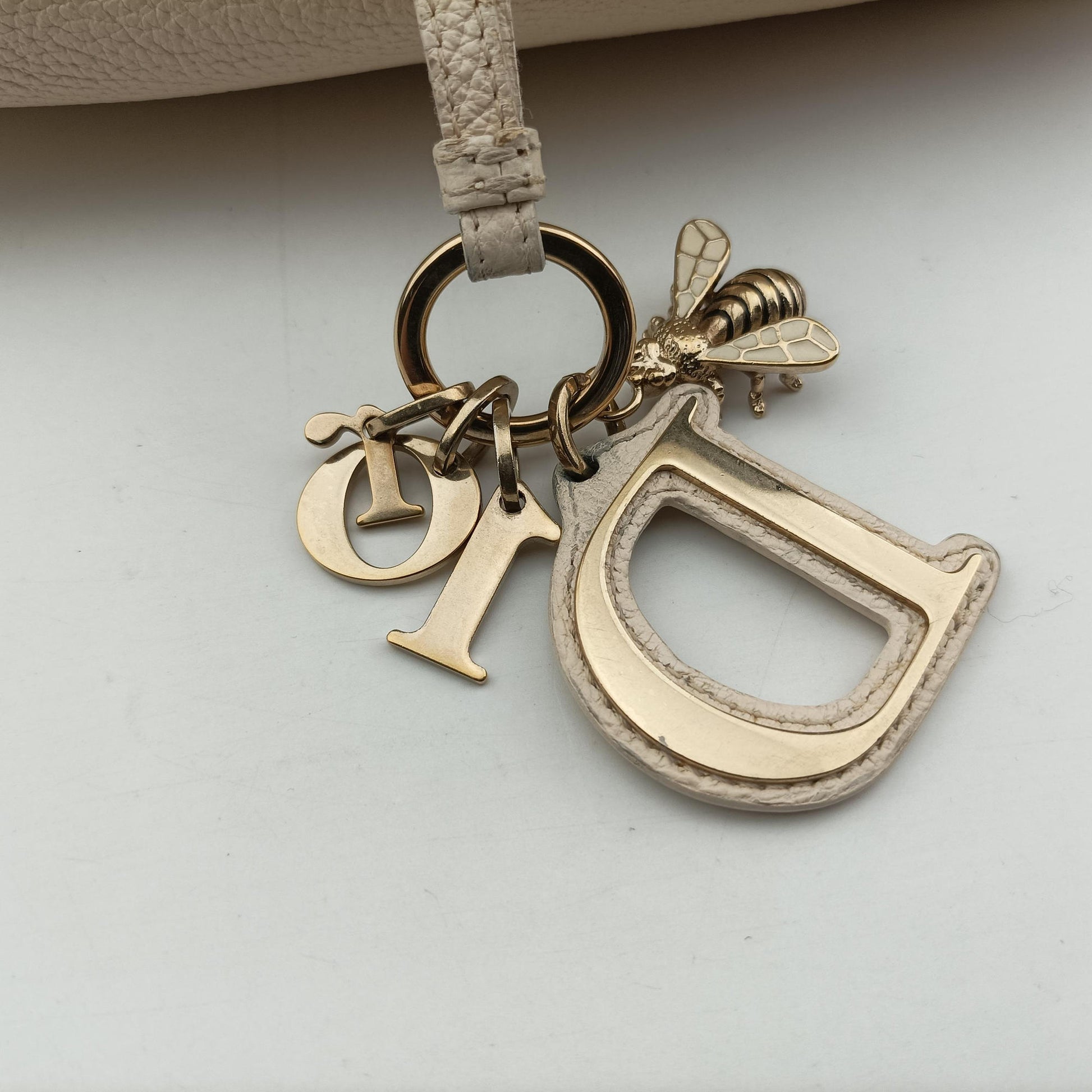 Cannage Bee Beige Leather 00-BO-1018カナージュ ビー ベージュ レザー 00-BO-1018