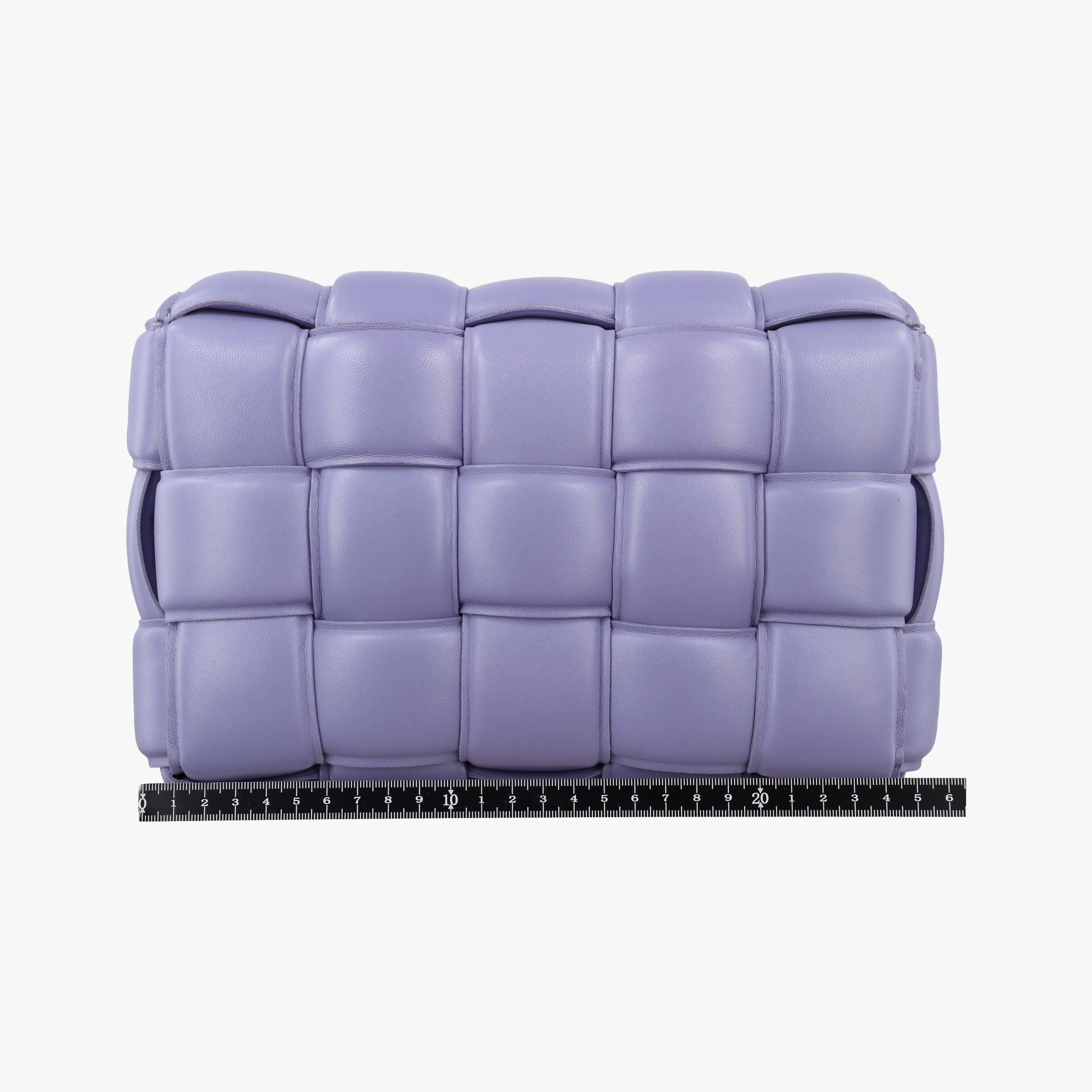 Padded Cassette Purple lambskin B09397935Lパデッド カセット パープル ラムスキン B09397935L