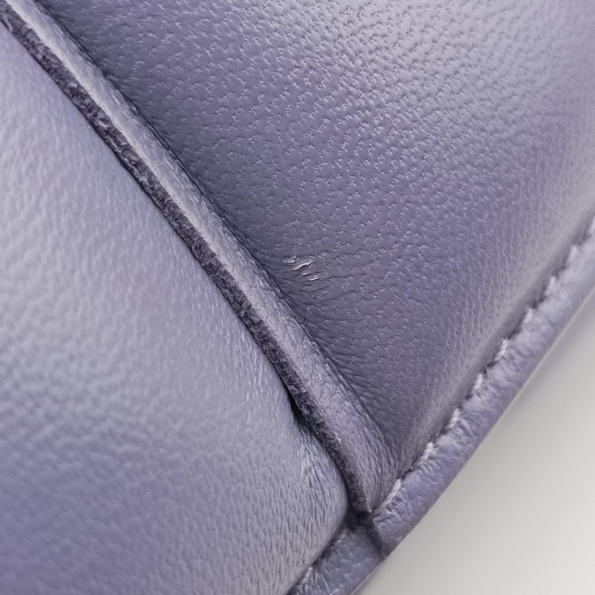 Padded Cassette Purple lambskin B09397935Lパデッド カセット パープル ラムスキン B09397935L