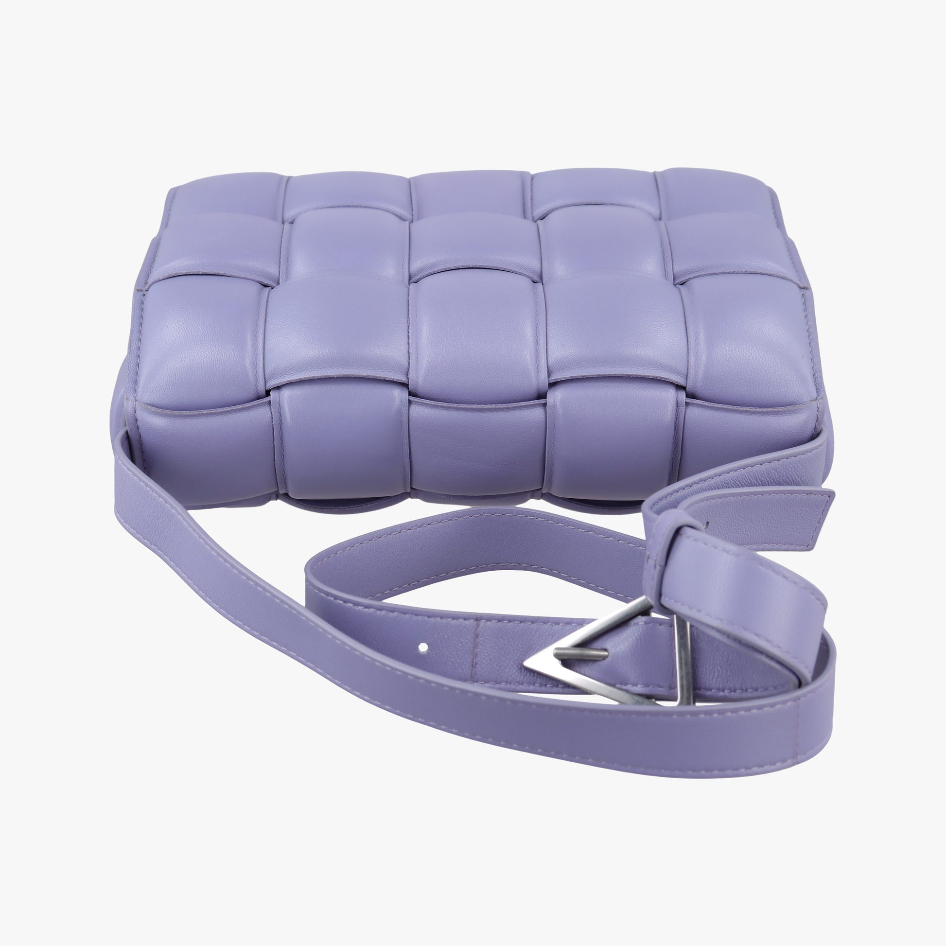 Padded Cassette Purple lambskin B09397935Lパデッド カセット パープル ラムスキン B09397935L