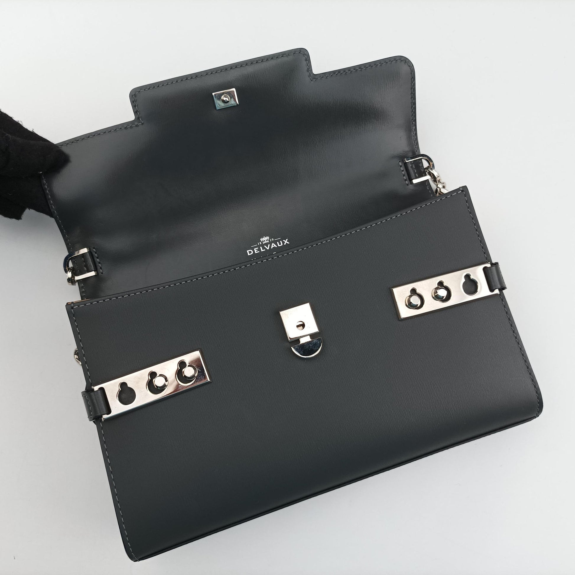 Delvaux Tempete Pochette gray Leather A00Aデルヴォー タンペート ポシェット グレー レザー A00A