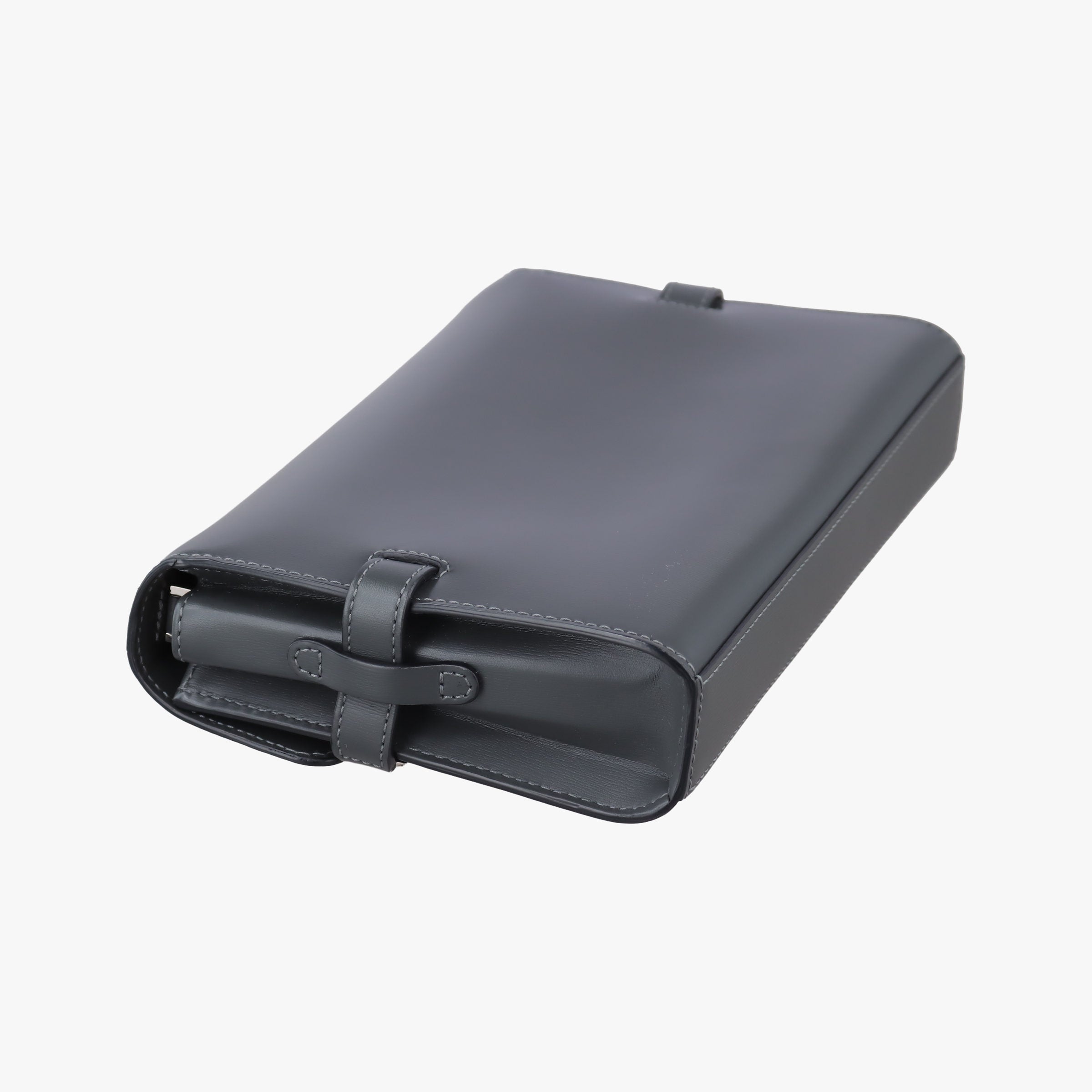 Delvaux Tempete Pochette gray Leather A00Aデルヴォー タンペート ポシェット グレー レザー A00A