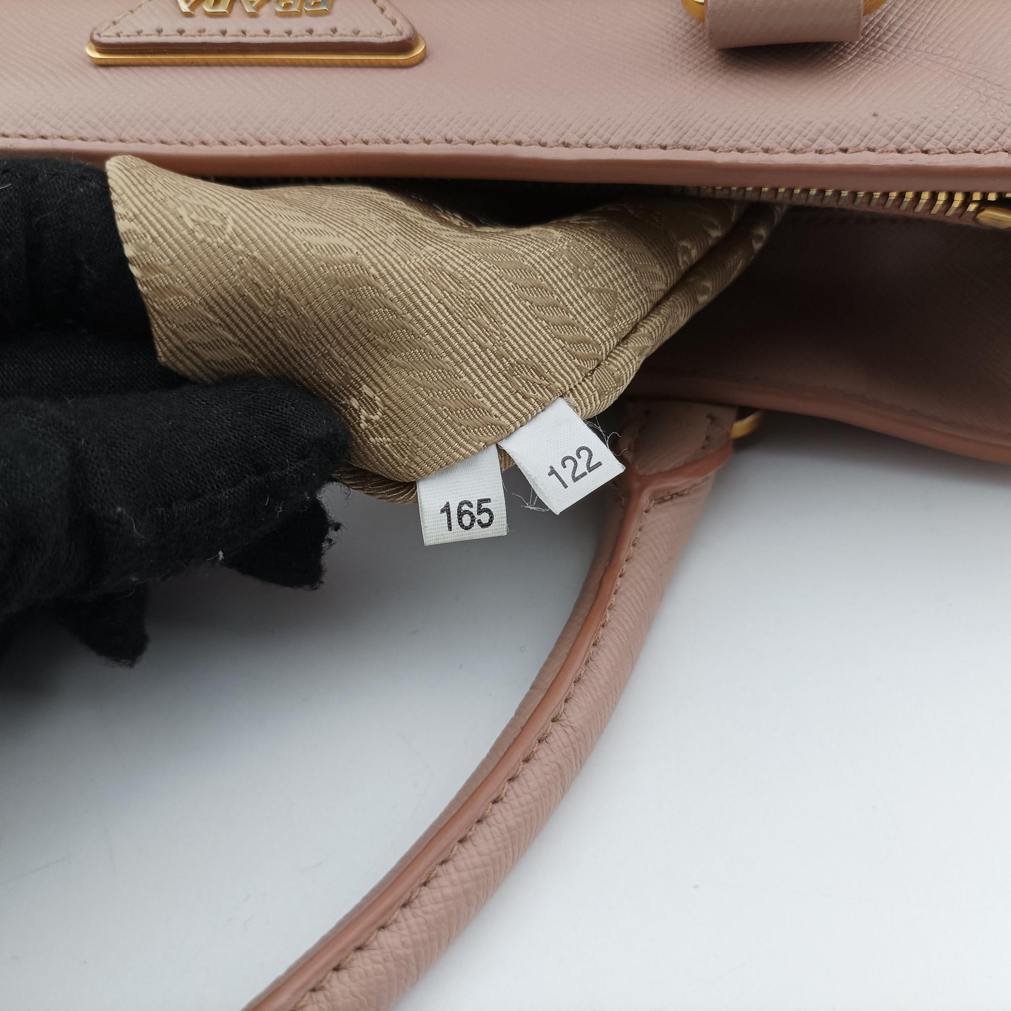 Galleria Pink SAFFIANO Leather BN1786 165 122ガレリア ピンク サフィアーノレザー BN1786 165 122