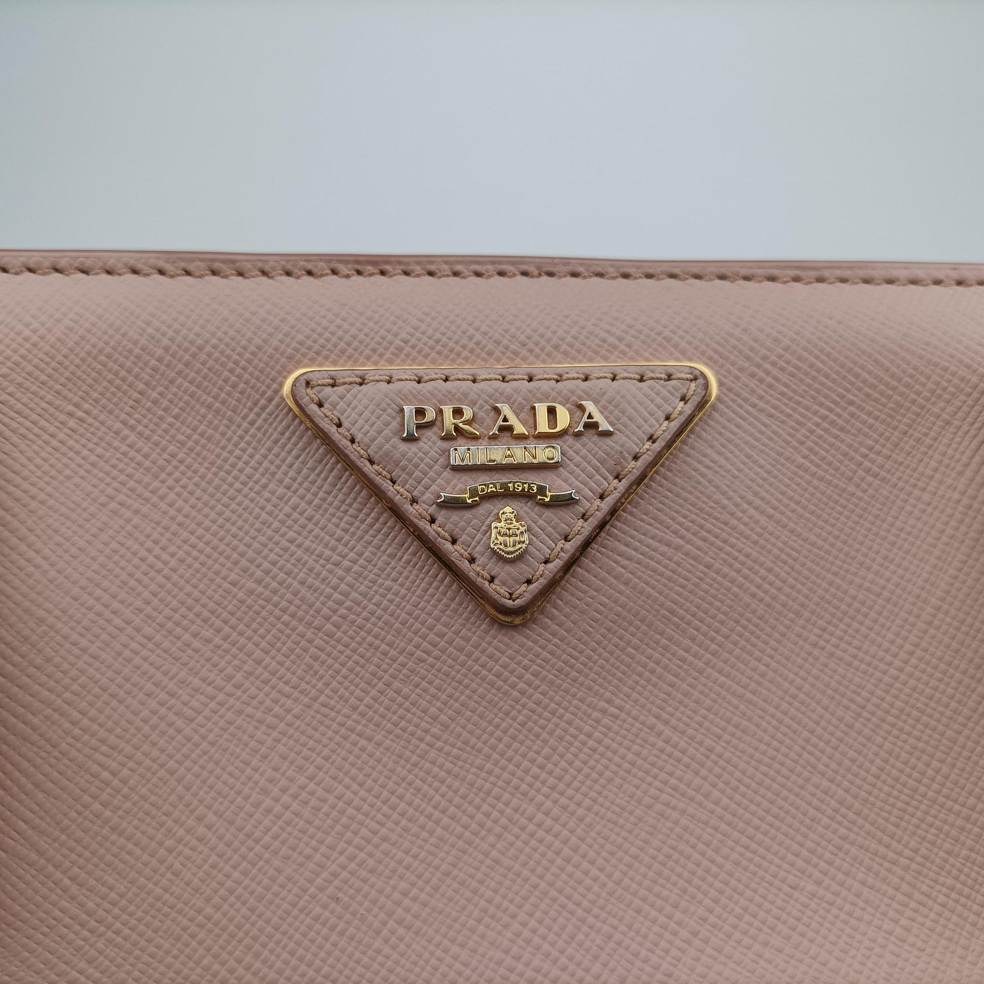 Galleria Pink SAFFIANO Leather BN1786 165 122ガレリア ピンク サフィアーノレザー BN1786 165 122