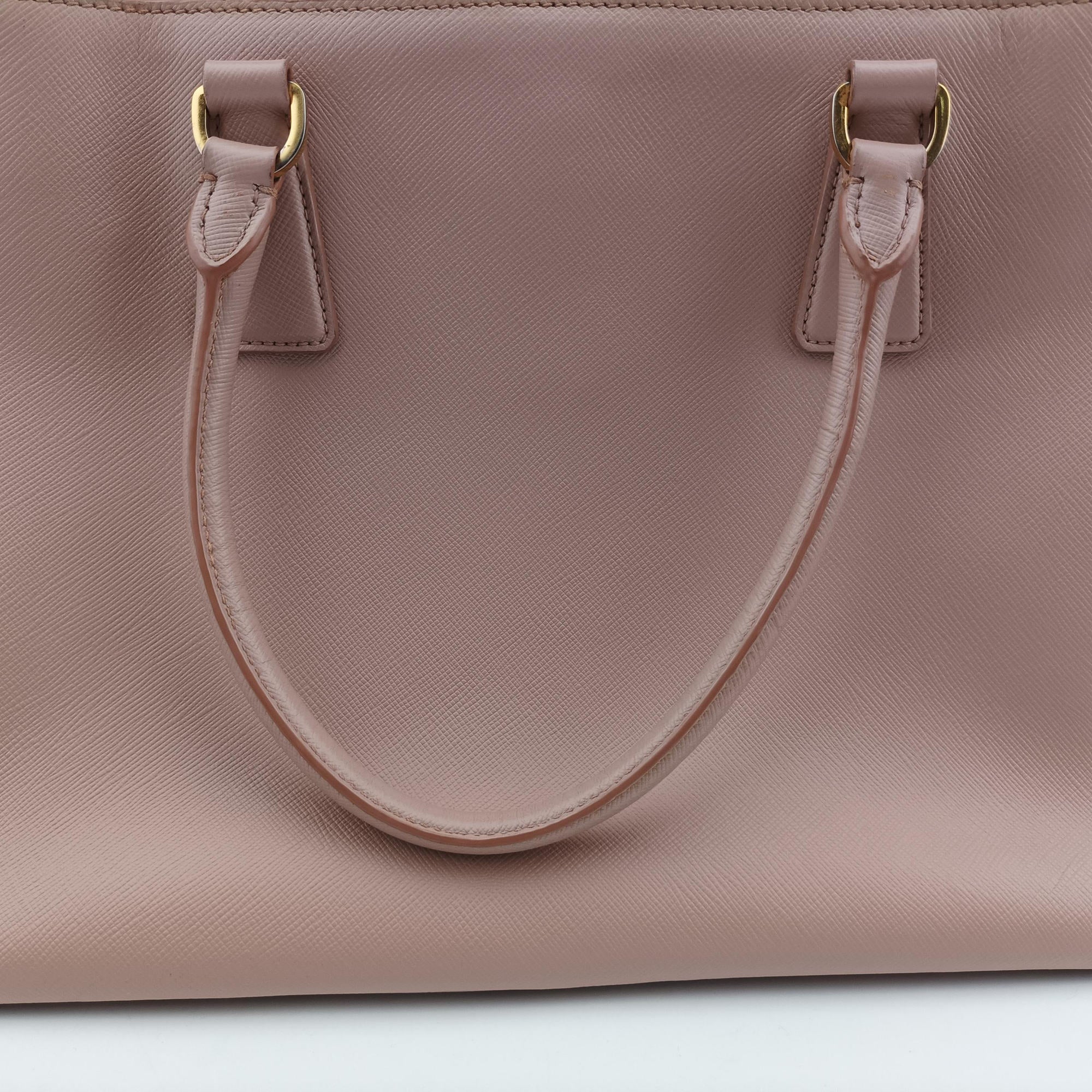 Galleria Pink SAFFIANO Leather BN1786 165 122ガレリア ピンク サフィアーノレザー BN1786 165 122