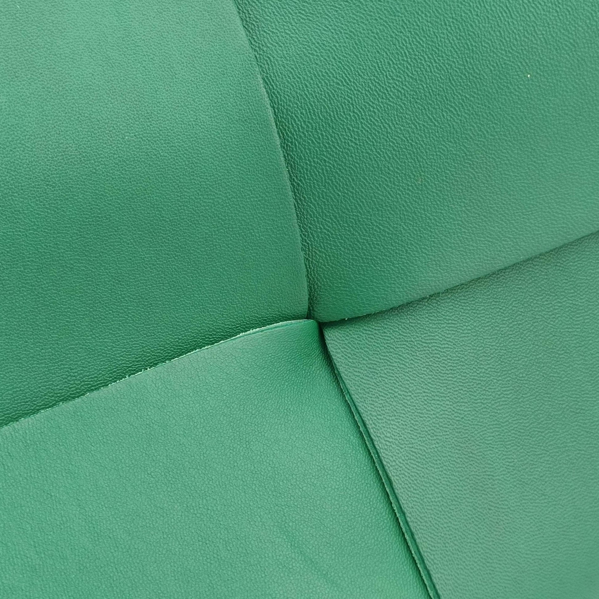 THE ARCO Tote Medium Green lambskin B09372800Lミディアム ザ アルコ トート グリーン ラムスキン B09372800L