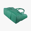THE ARCO Tote Medium Green lambskin B09372800Lミディアム ザ アルコ トート グリーン ラムスキン B09372800L