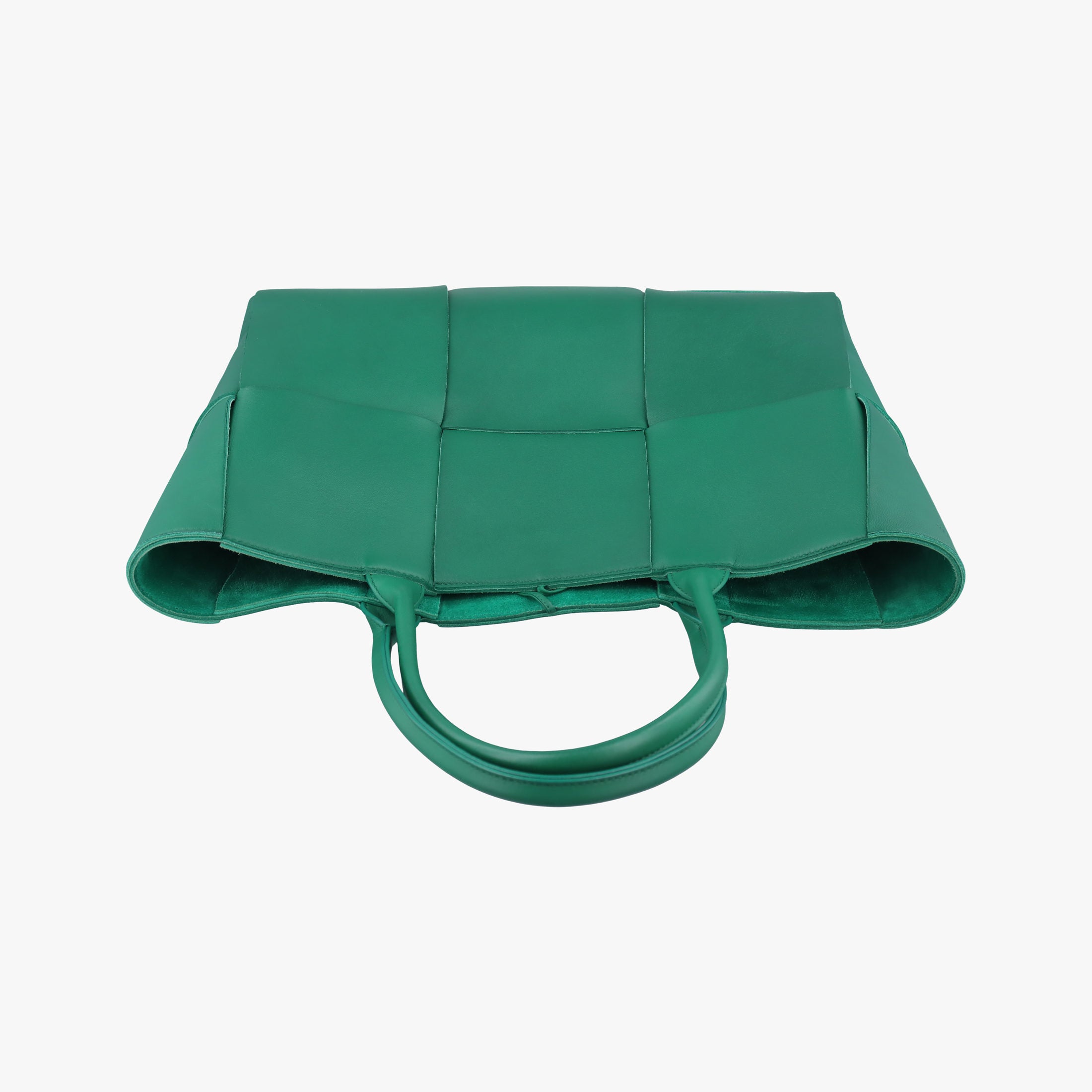 THE ARCO Tote Medium Green lambskin B09372800Lミディアム ザ アルコ トート グリーン ラムスキン B09372800L