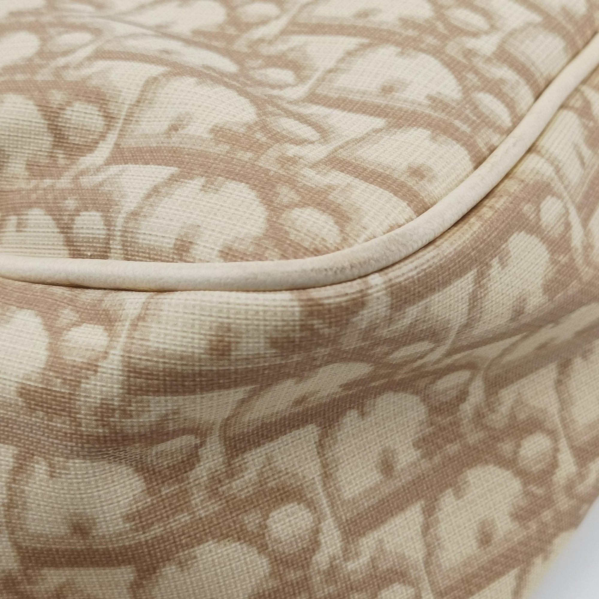 Trotter Flower Beige PVC Coated Canvas Floral Embroidery BO D 1024トロッター フラワー ベージュ PVCコーティングキャンバス 花刺繍 BO D 1024