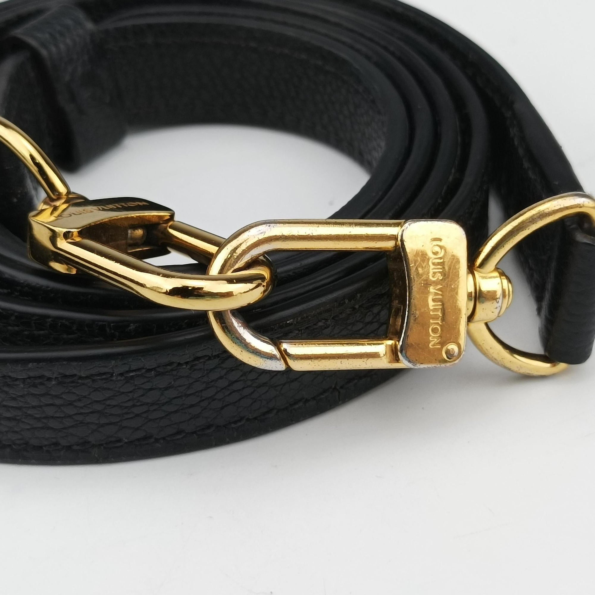 Pochette Metis MM Black Monogram Empreinte M41487 GI2189ポシェットメティスMM ブラック モノグラム アンプラント M41487 GI2189
