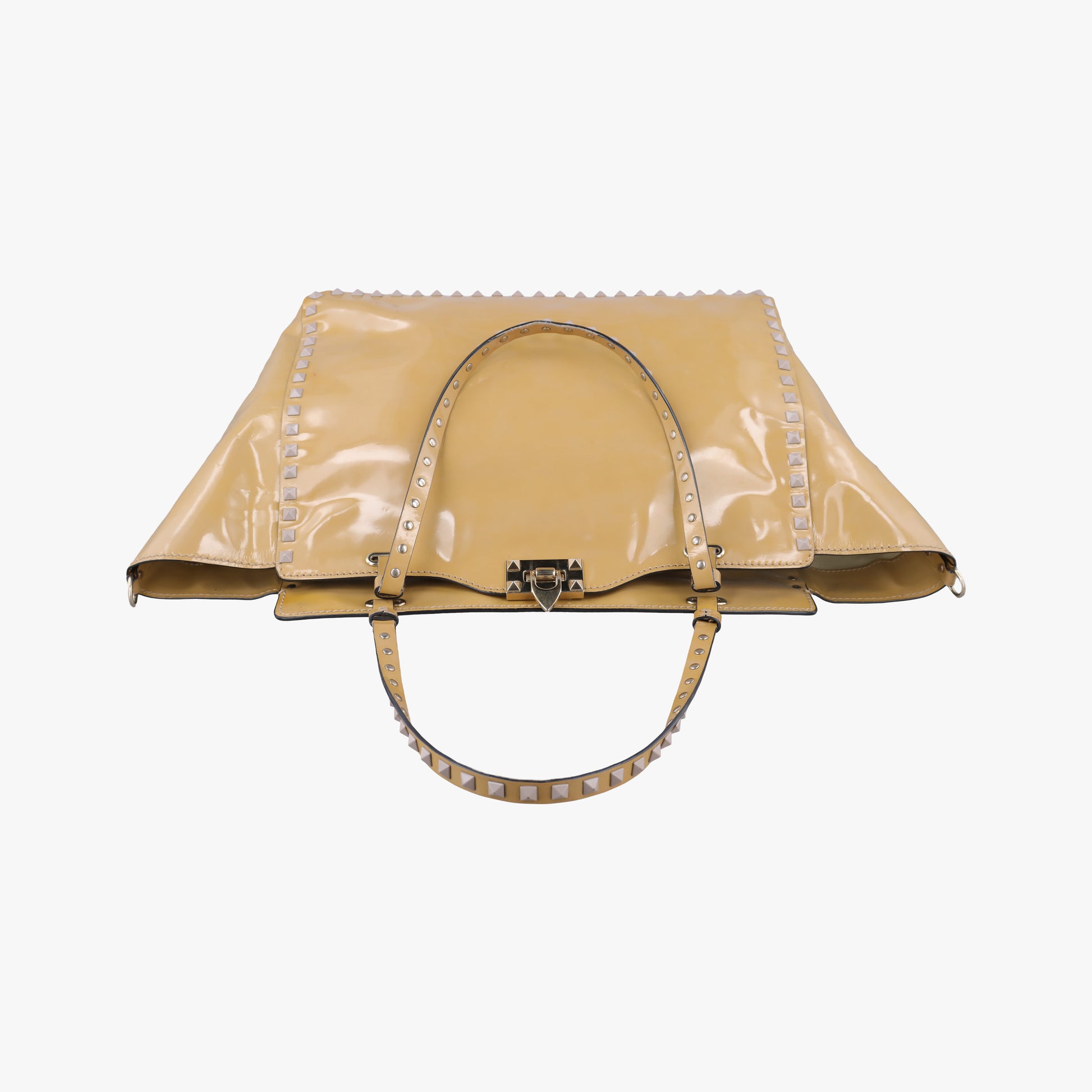 Rockstud khaki Patent Leather Lot number unknownロックスタッズ イエロー パテント 製番不明