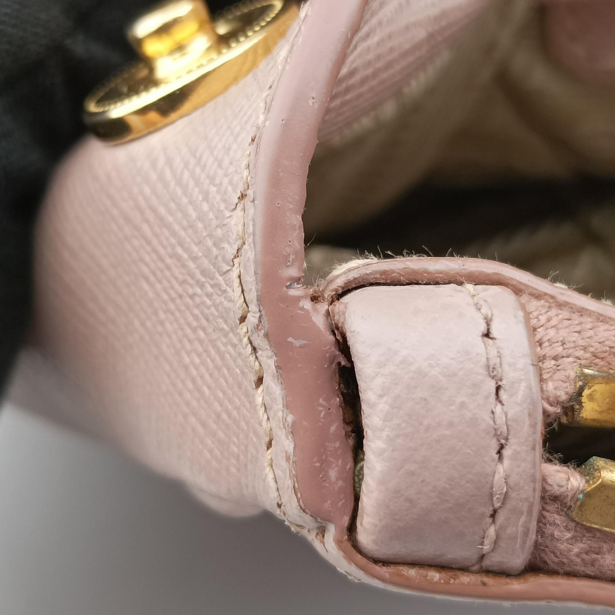 Galleria Pink SAFFIANO Leather BN1801 31/G 173ガレリア ピンク サフィアーノレザー BN1801 31/G 173