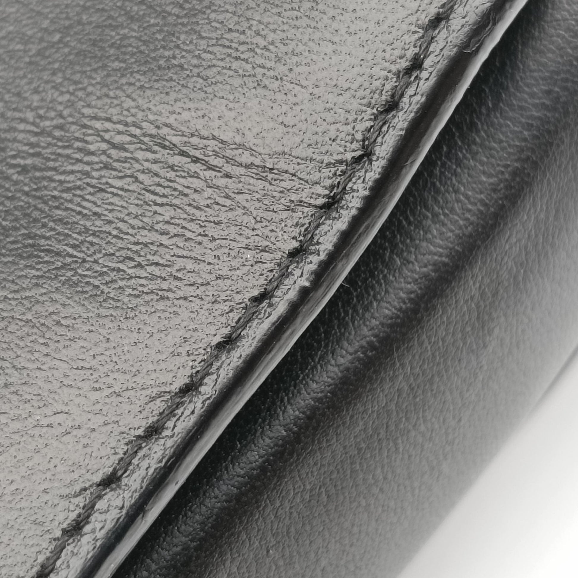 Tampete Black Leather KO5Dタンペート ブラック レザー KO5D