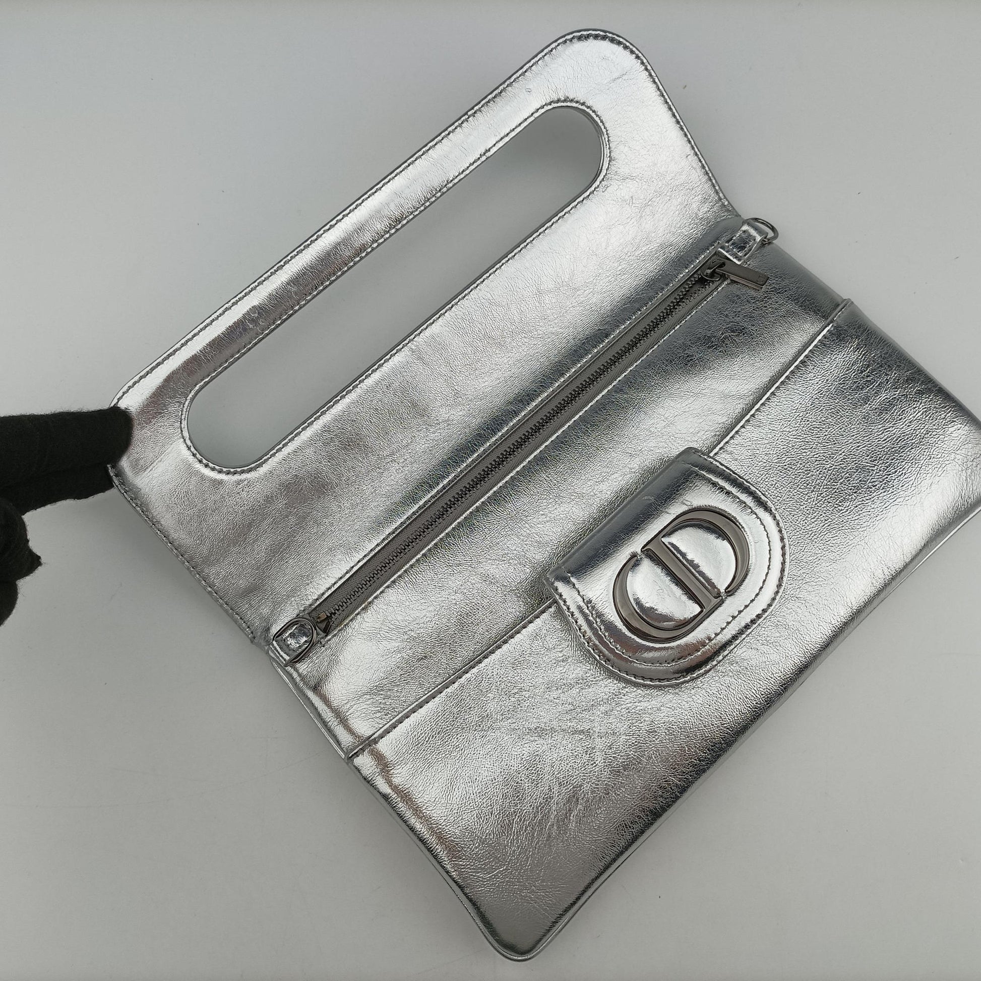 Dior double Medium Silver Leather 10-MA-0241ディオール ダブル ミディアム シルバー レザー 10-MA-0241