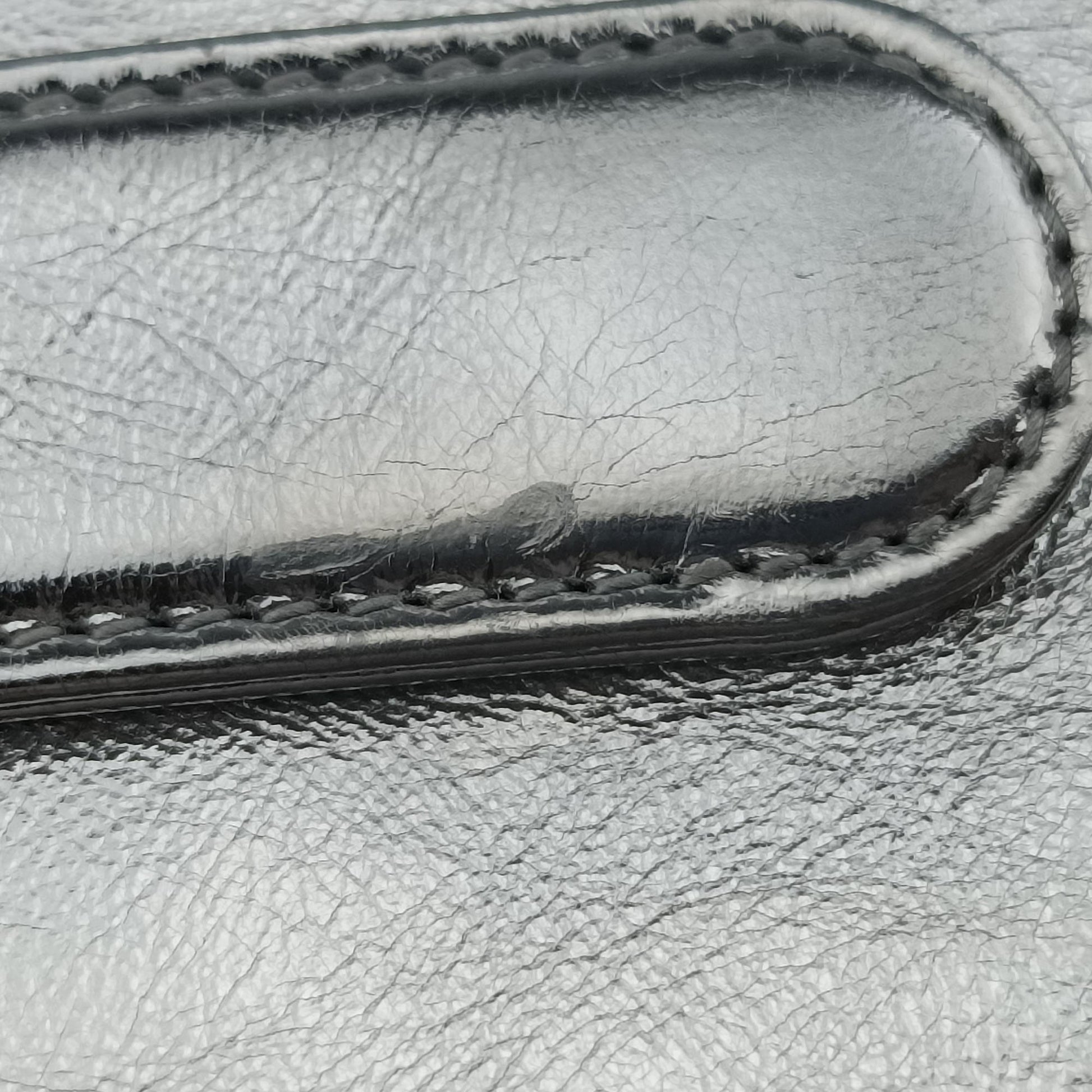Dior double Medium Silver Leather 10-MA-0241ディオール ダブル ミディアム シルバー レザー 10-MA-0241