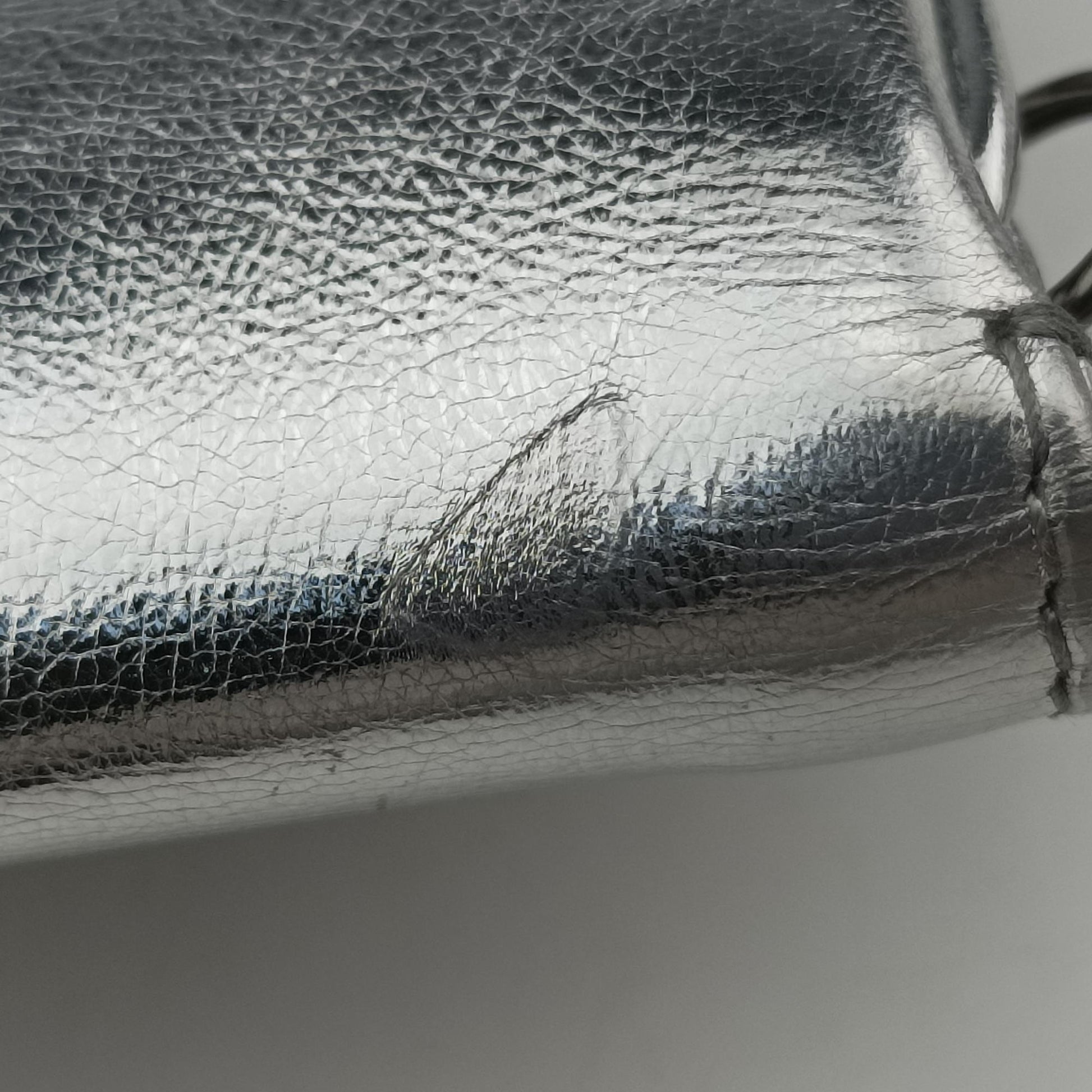 Dior double Medium Silver Leather 10-MA-0241ディオール ダブル ミディアム シルバー レザー 10-MA-0241