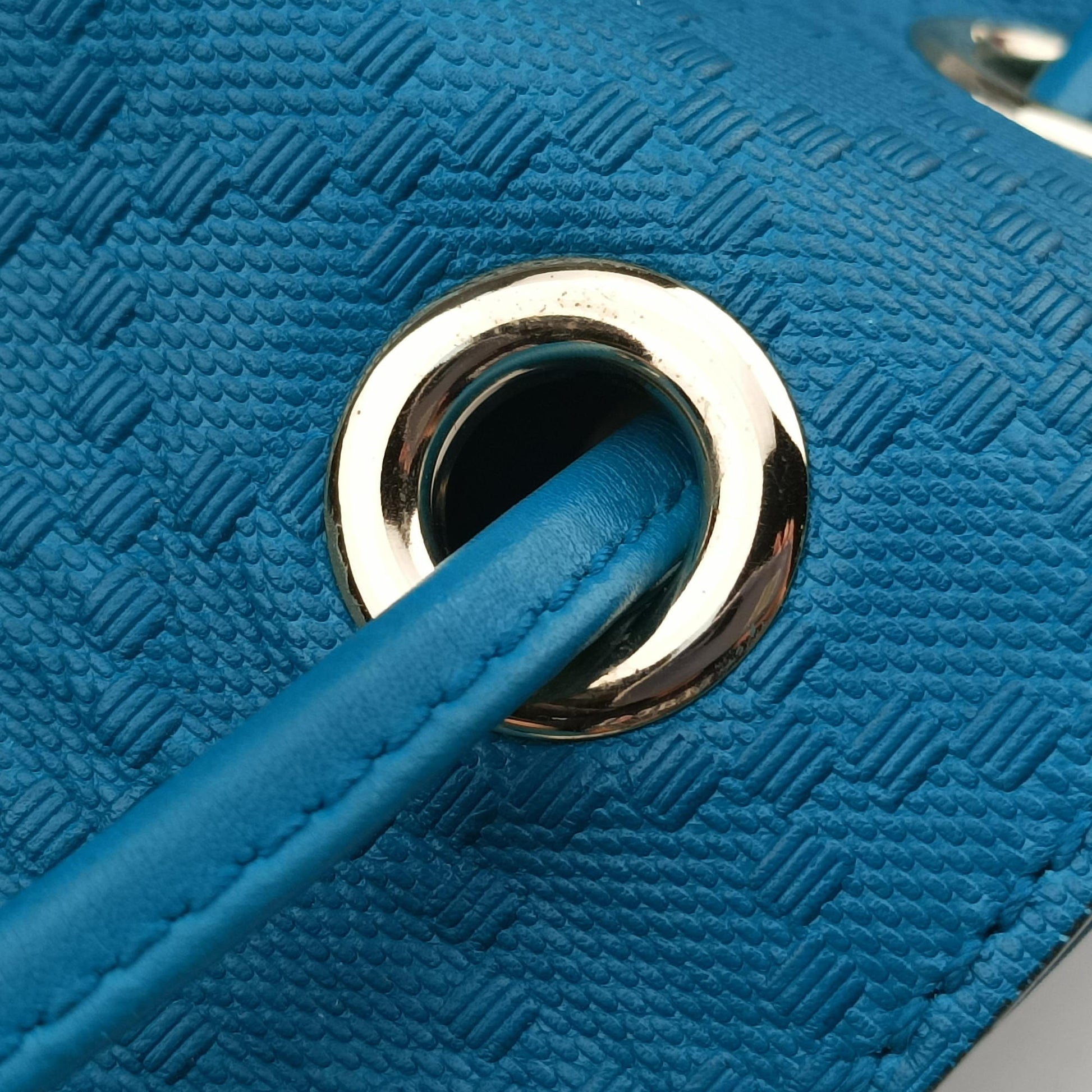 Bright Diamante Bucket Blue Leather 354229 I016928114ブライトディアマンテ バケット ブルー レザー 354229 I016928114