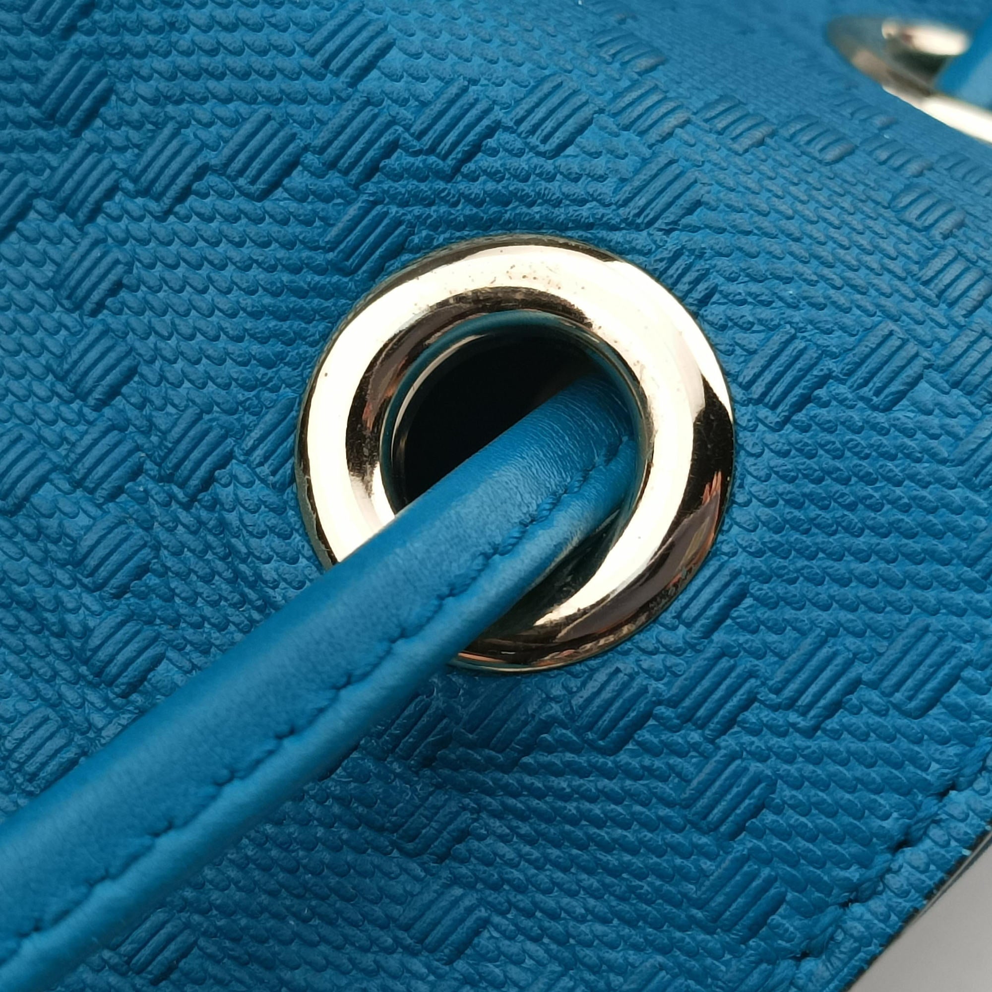 Bright Diamante Bucket Blue Leather 354229 I016928114ブライトディアマンテ バケット ブルー レザー 354229 I016928114