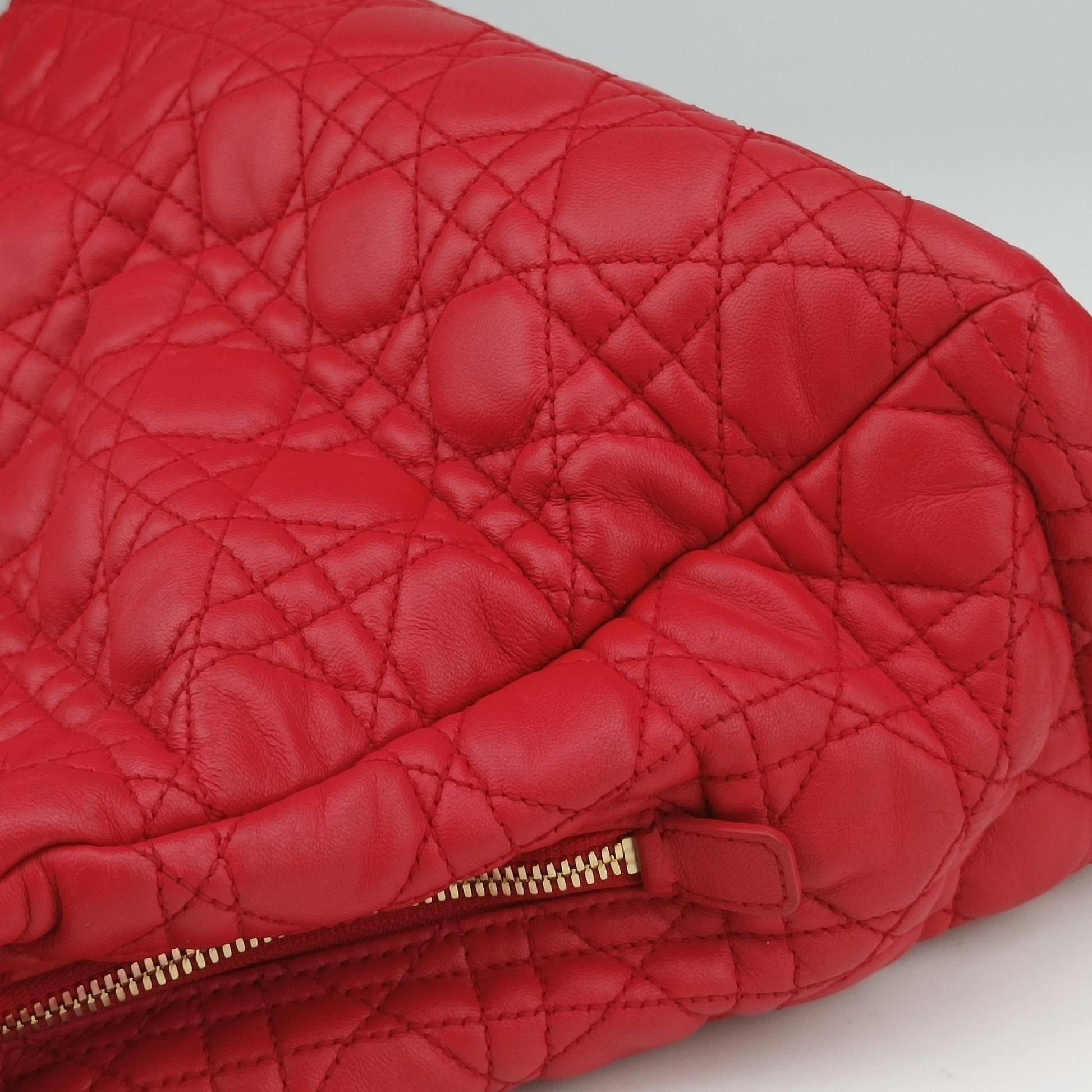 Cannage Dior Soft Shopping Red lambskin 17-BO-0153ディオールソフト レッド ラムスキン 17-BO-0153