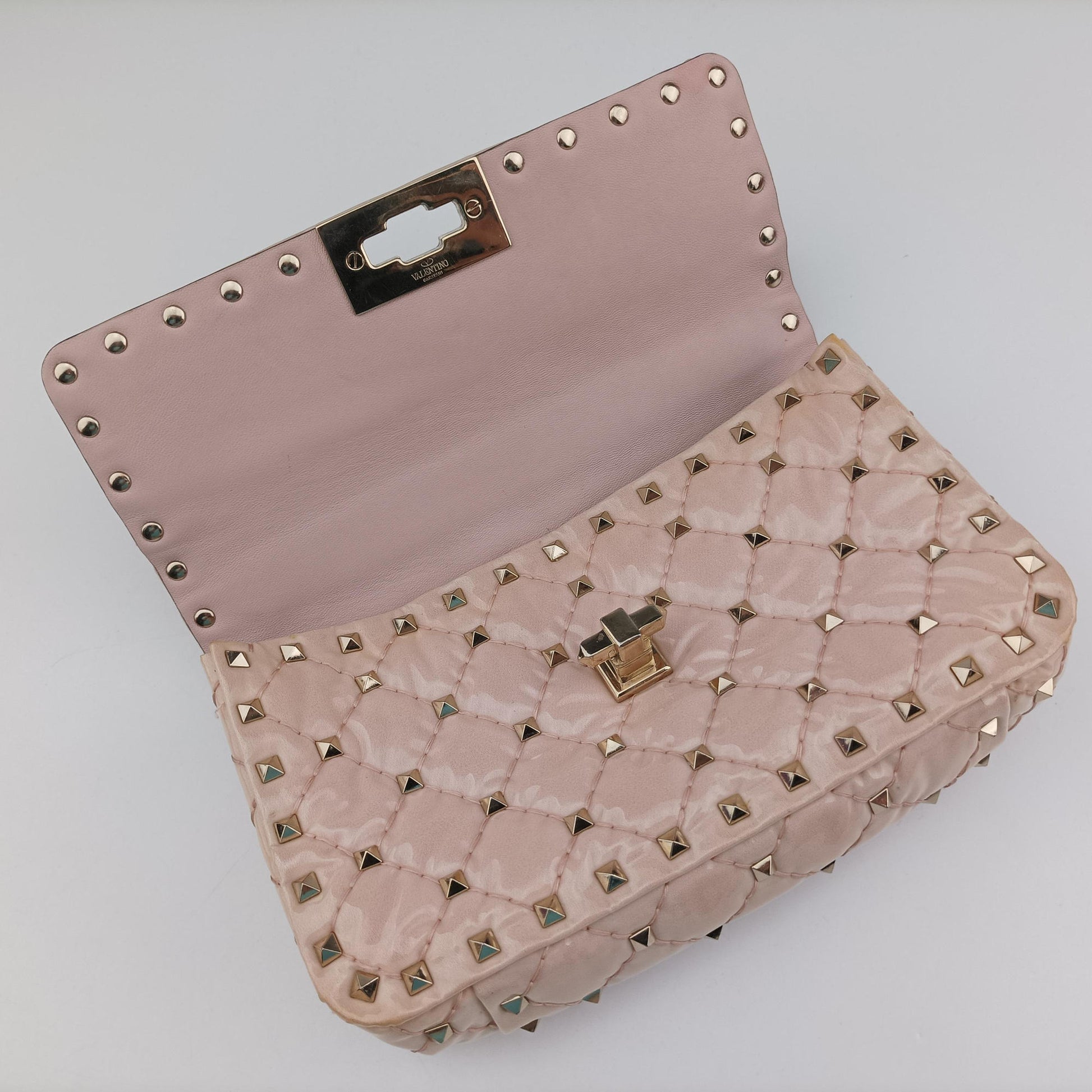 Rockstud spikes Pink pvc vinyl BL-P123JVD0ロックスタッズ　スパイク ピンク PVC ビニール BL-P123JVD0
