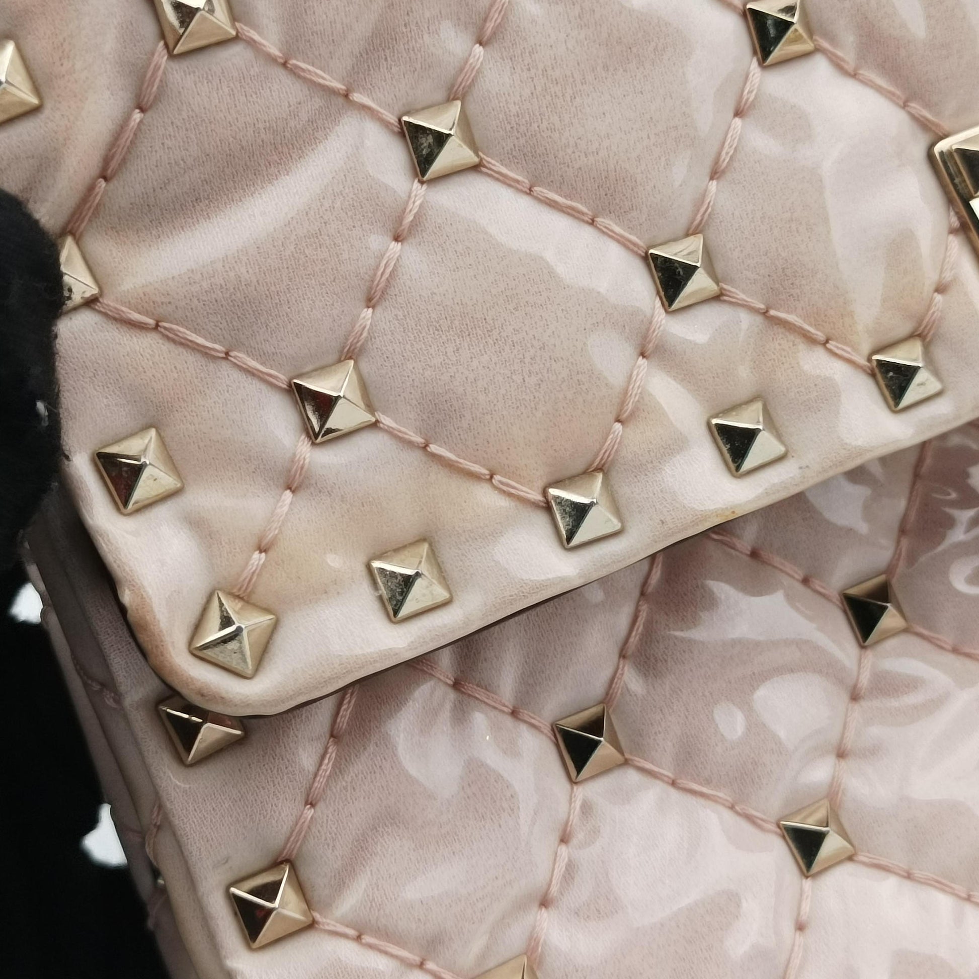 Rockstud spikes Pink pvc vinyl BL-P123JVD0ロックスタッズ　スパイク ピンク PVC ビニール BL-P123JVD0