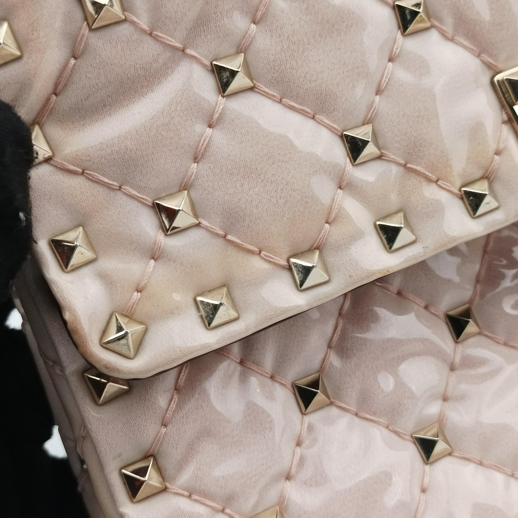 Rockstud spikes Pink pvc vinyl BL-P123JVD0ロックスタッズ　スパイク ピンク PVC ビニール BL-P123JVD0